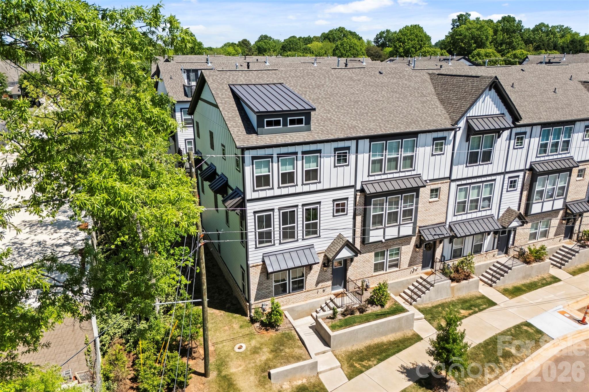 424 Catawba Avenue — Davidson