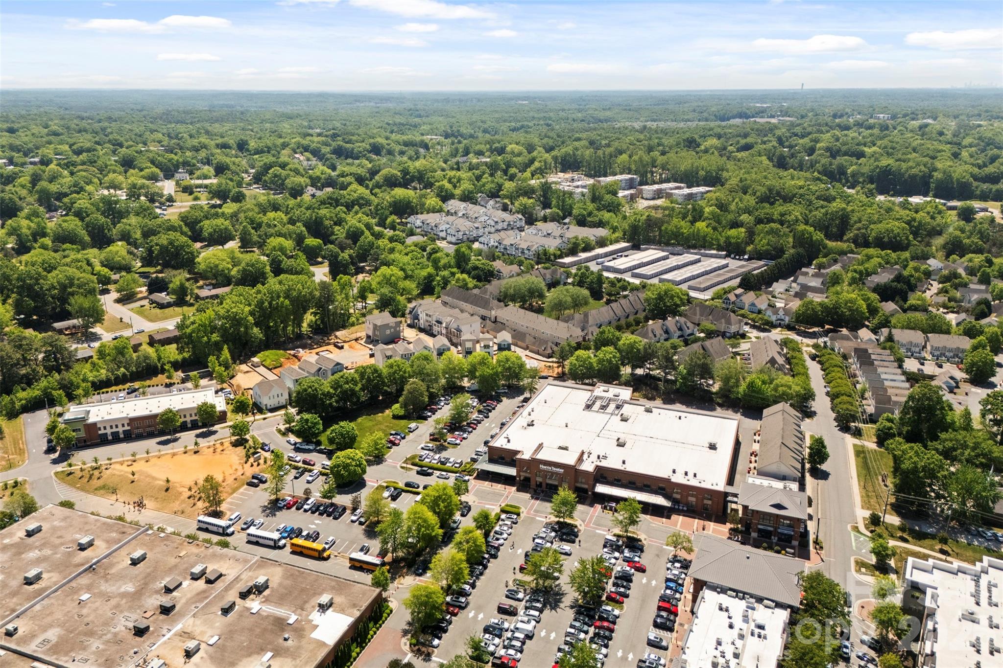 424 Catawba Avenue — Davidson