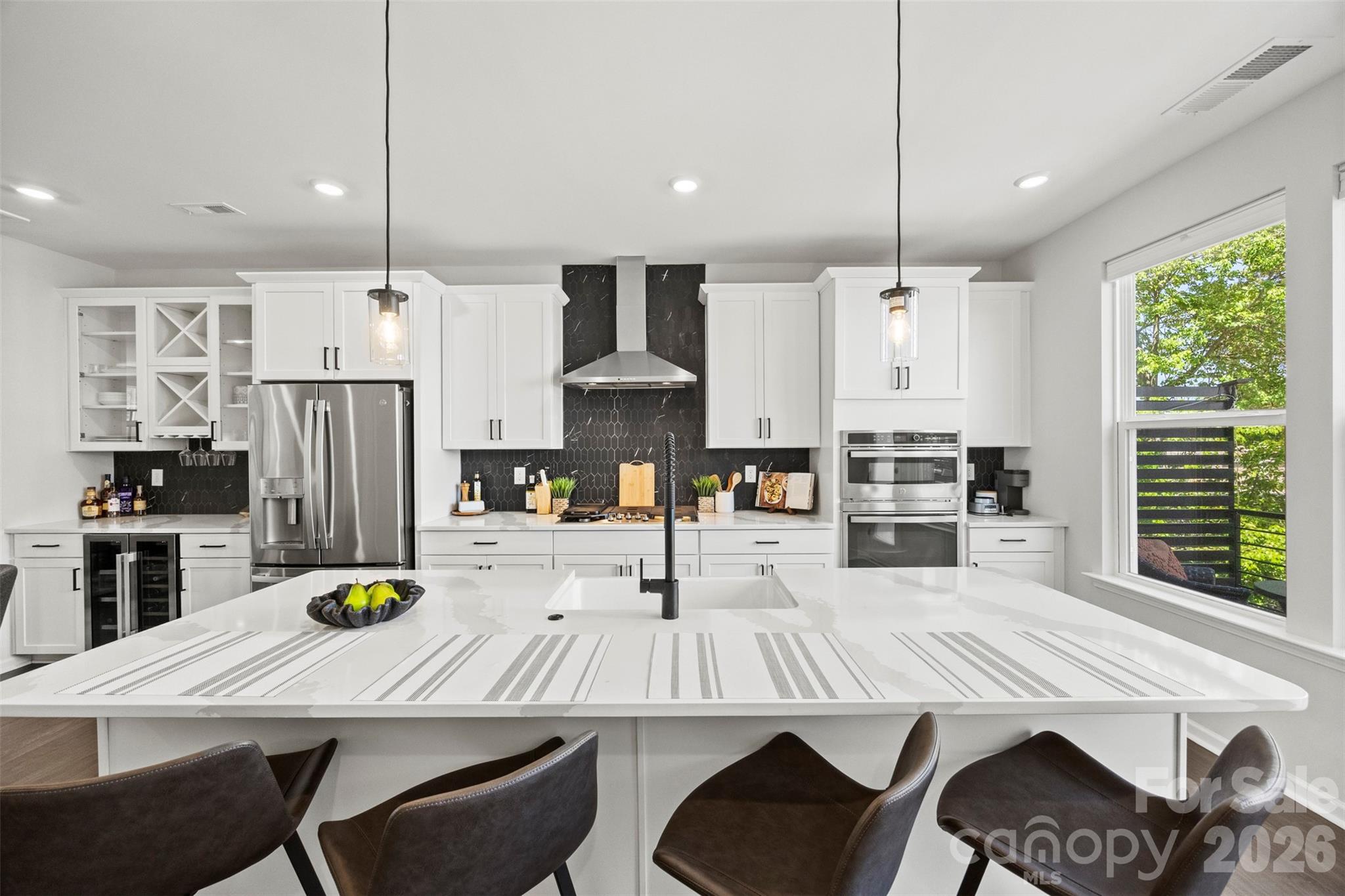 424 Catawba Avenue — Davidson