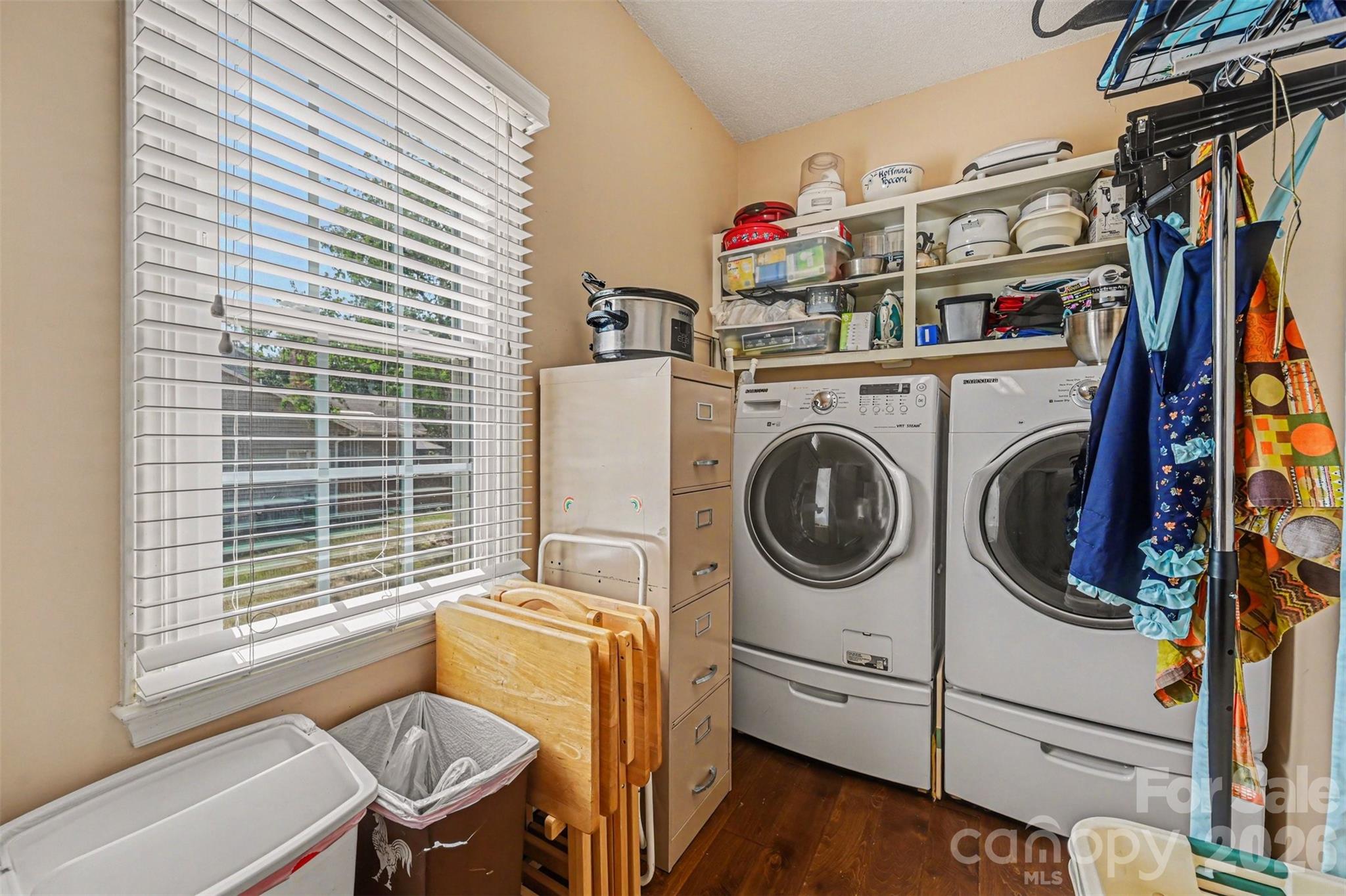 4051 Pinecrest Drive NE — Hickory