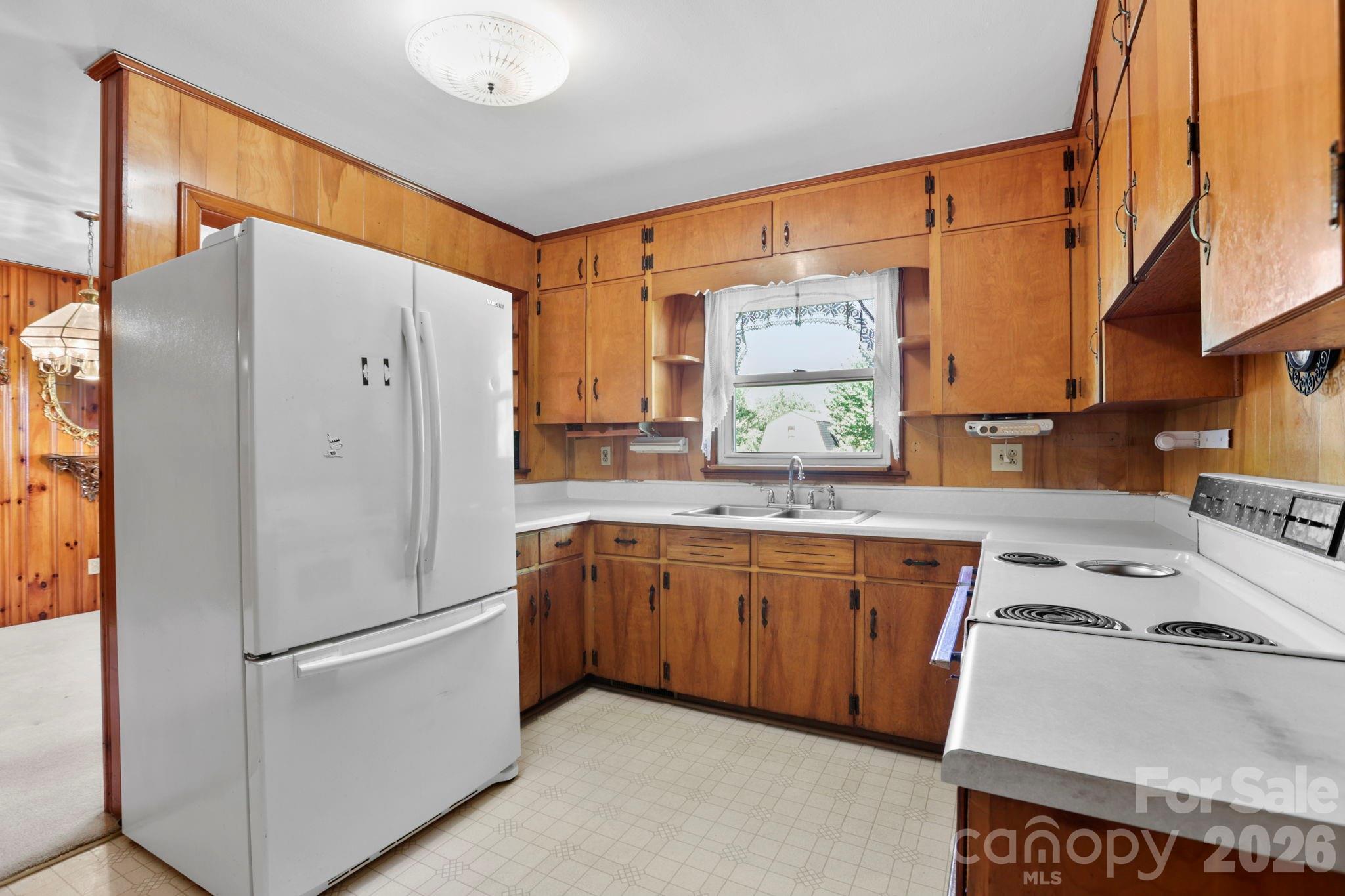 41 Hartshorn Drive — Candler