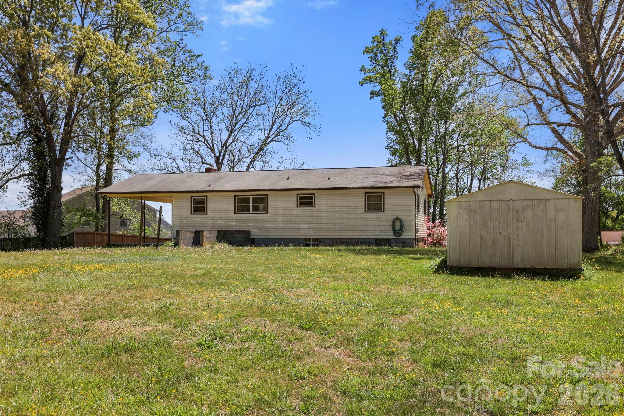 41 Hartshorn Drive — Candler
