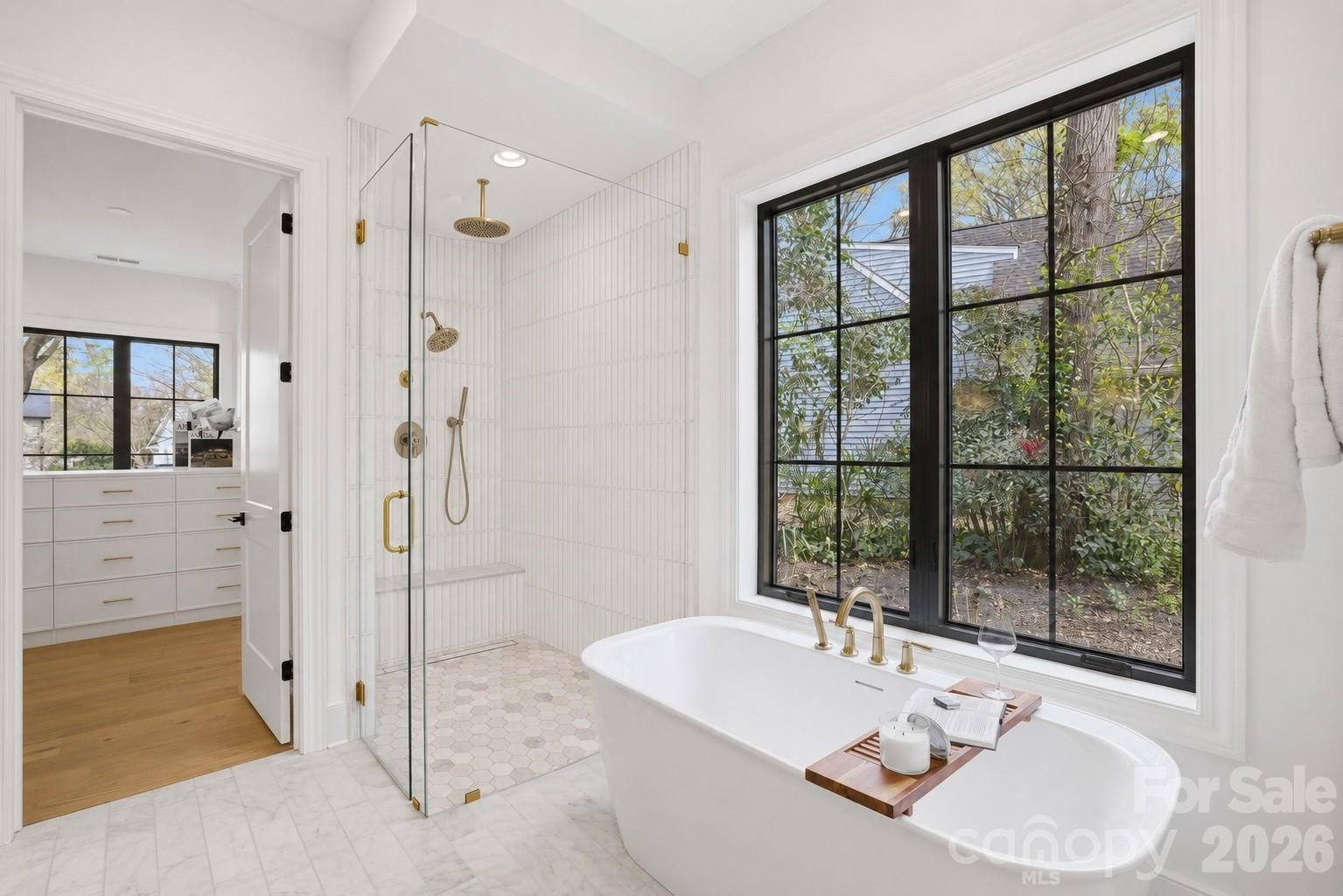 519 Meadowbrook Road — Charlotte