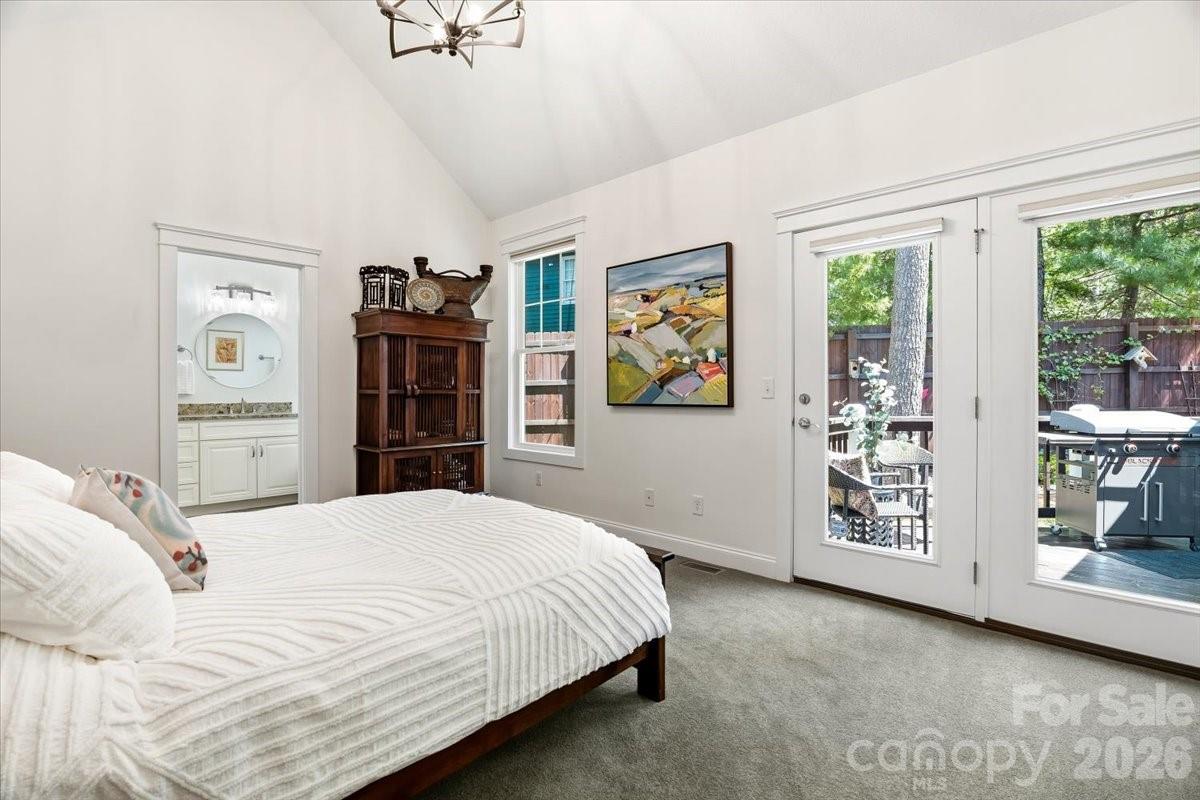 15 Quail Hollow Drive — Arden