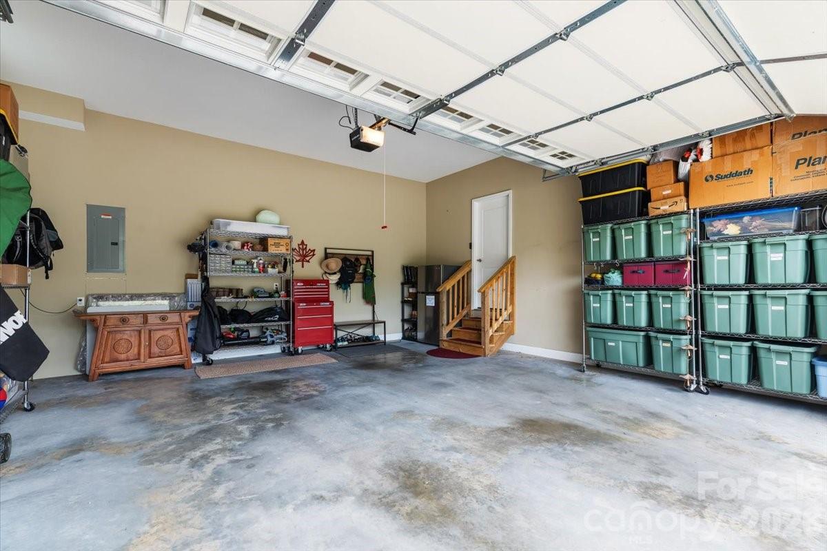 15 Quail Hollow Drive — Arden