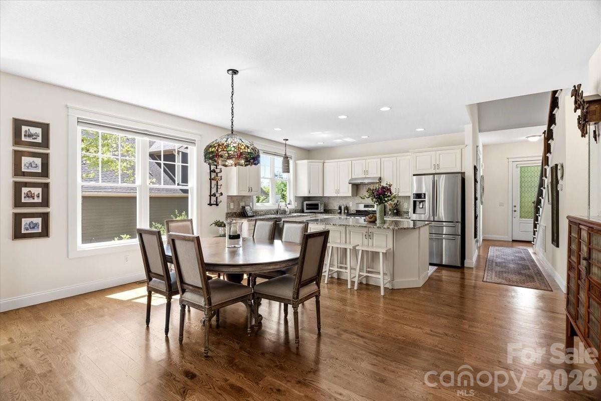 15 Quail Hollow Drive — Arden