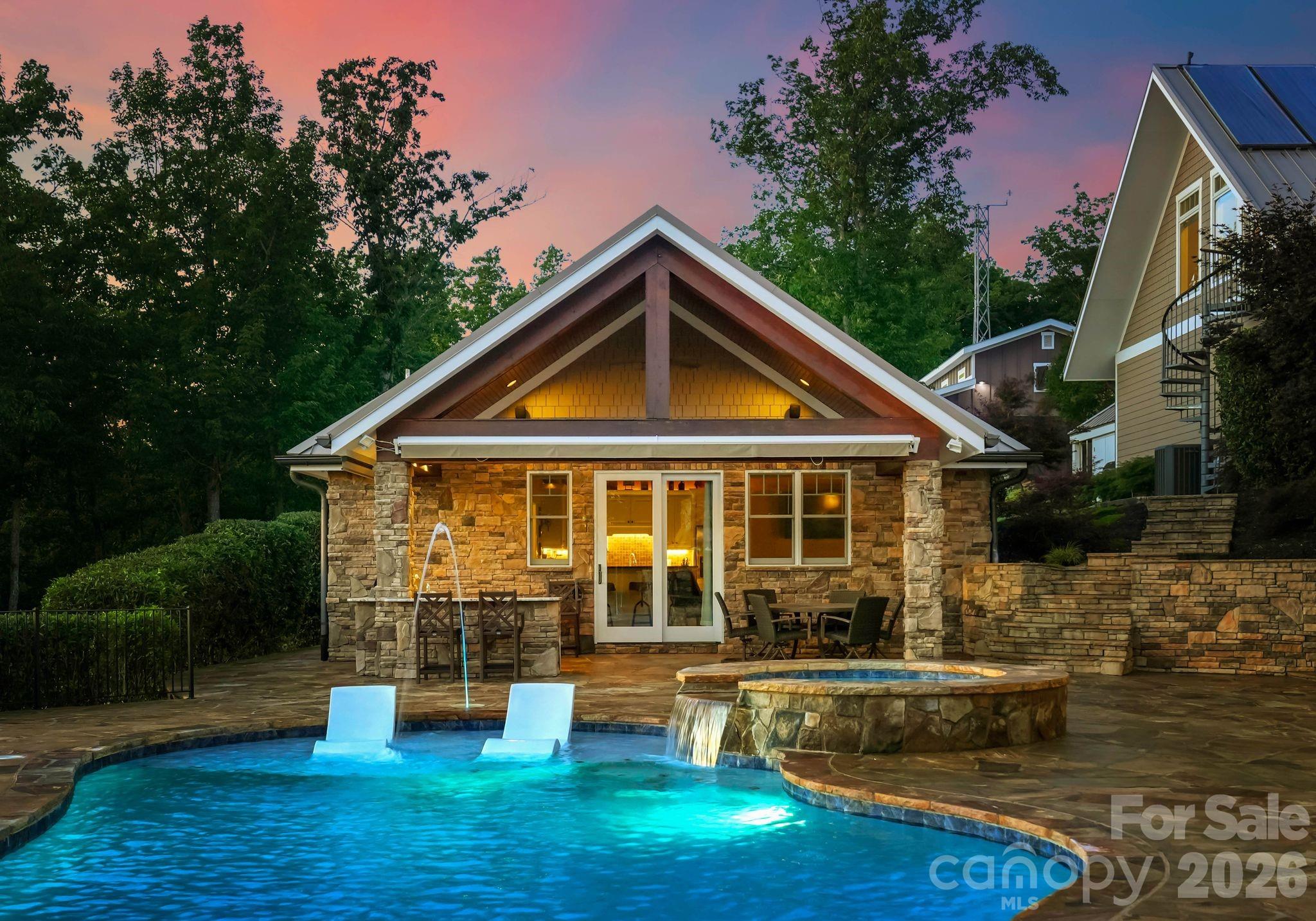 605 Recore Ridge Road — Bessemer City