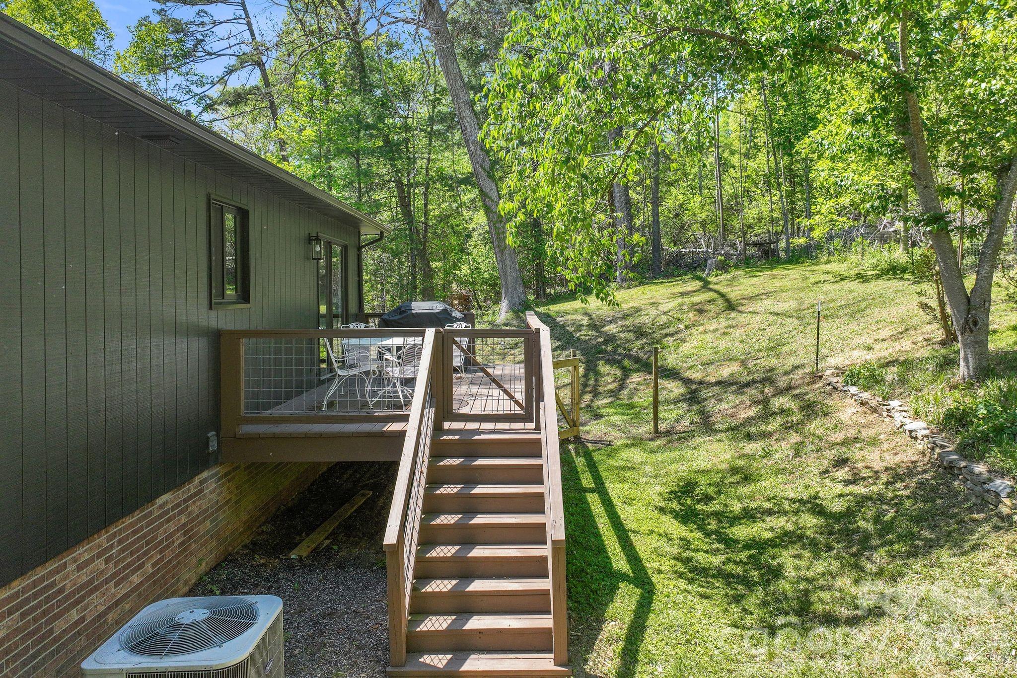 75 High Valley Estates Drive — Alexander