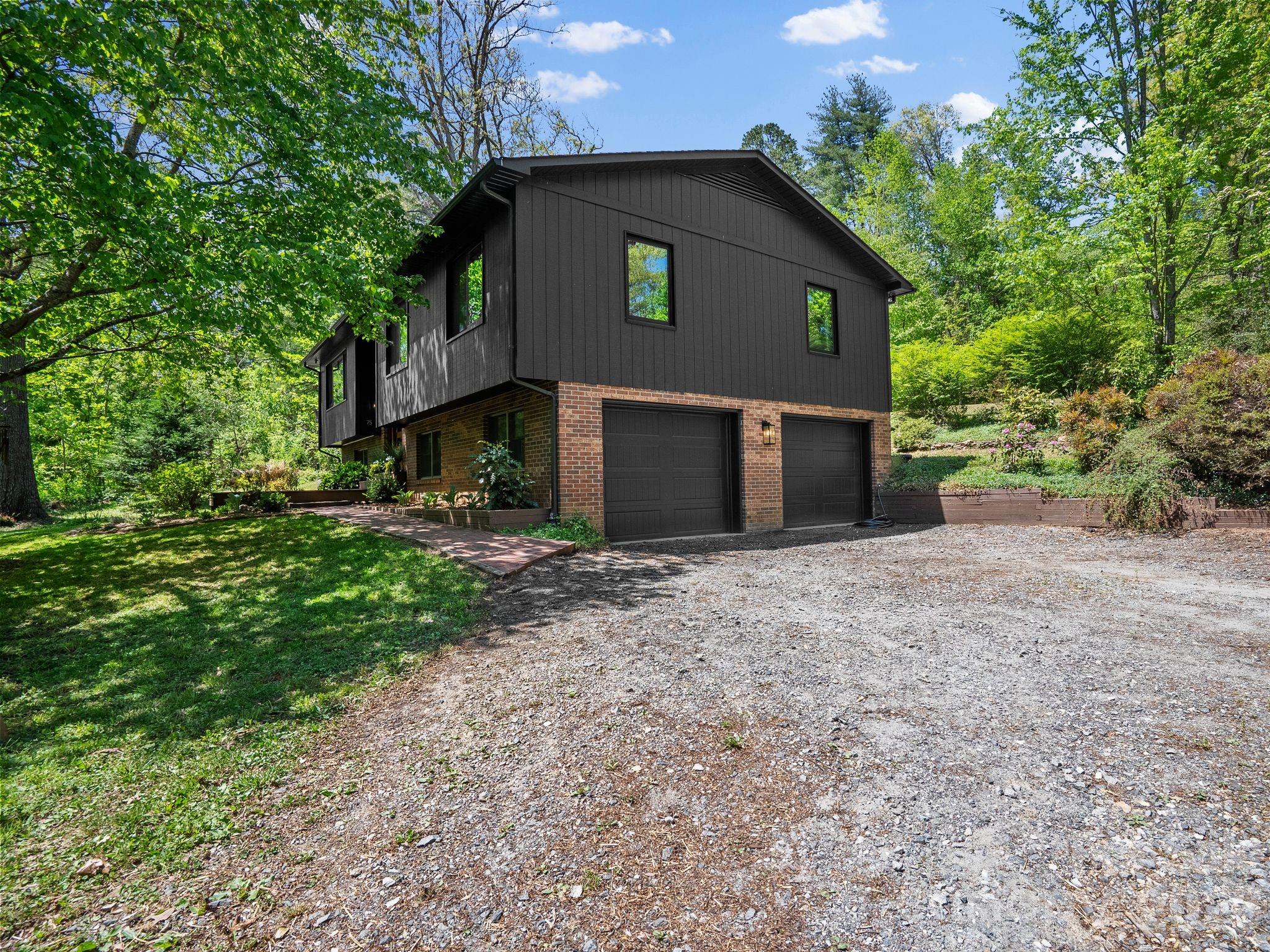 75 High Valley Estates Drive — Alexander
