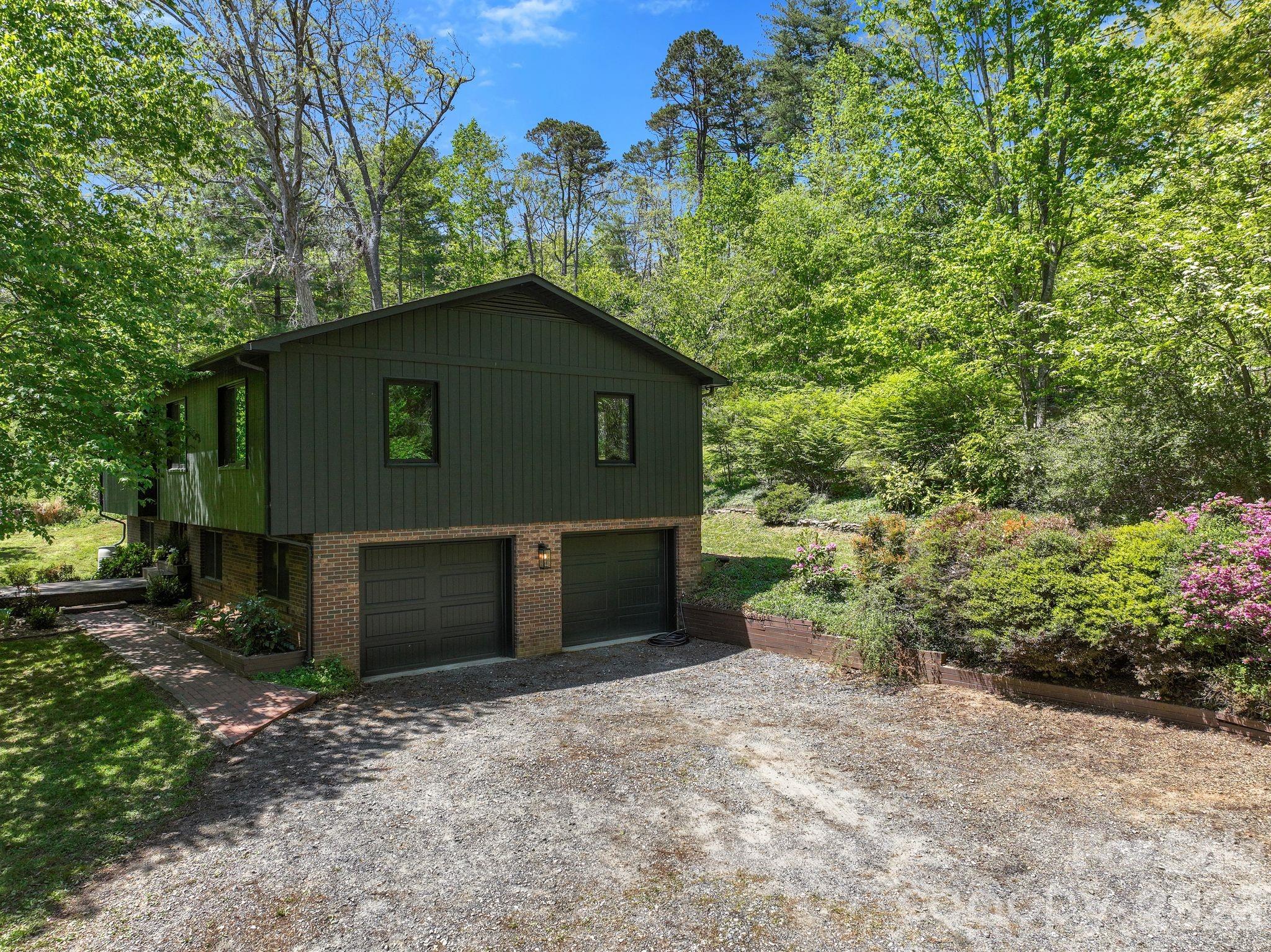 75 High Valley Estates Drive — Alexander