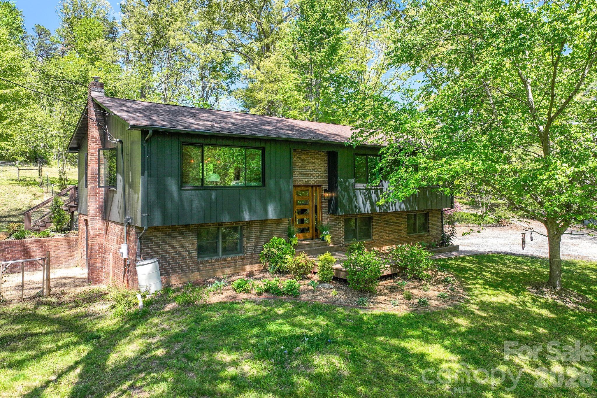 75 High Valley Estates Drive — Alexander