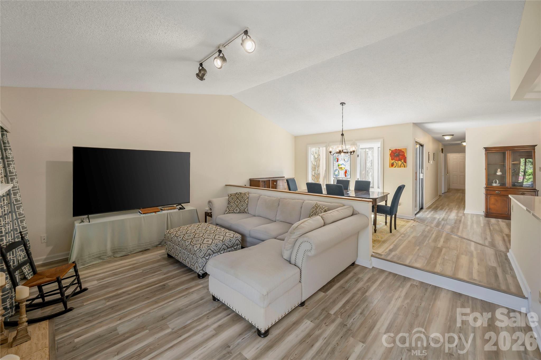109 Clubwood Court — Asheville