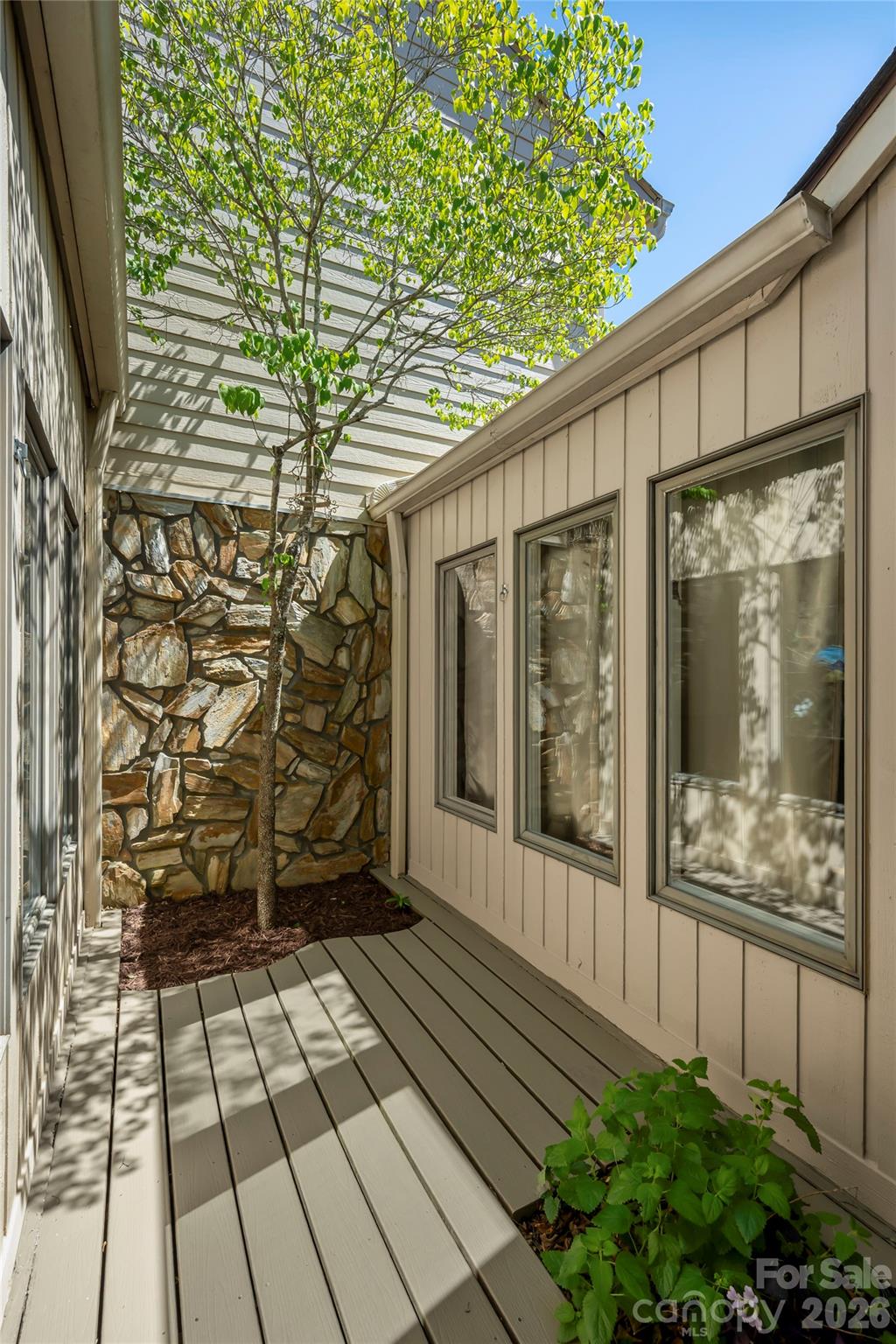 109 Clubwood Court — Asheville