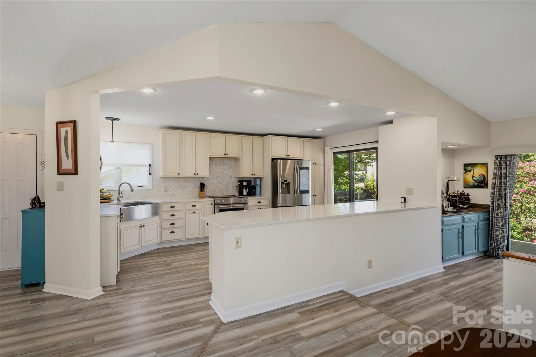 109 Clubwood Court — Asheville