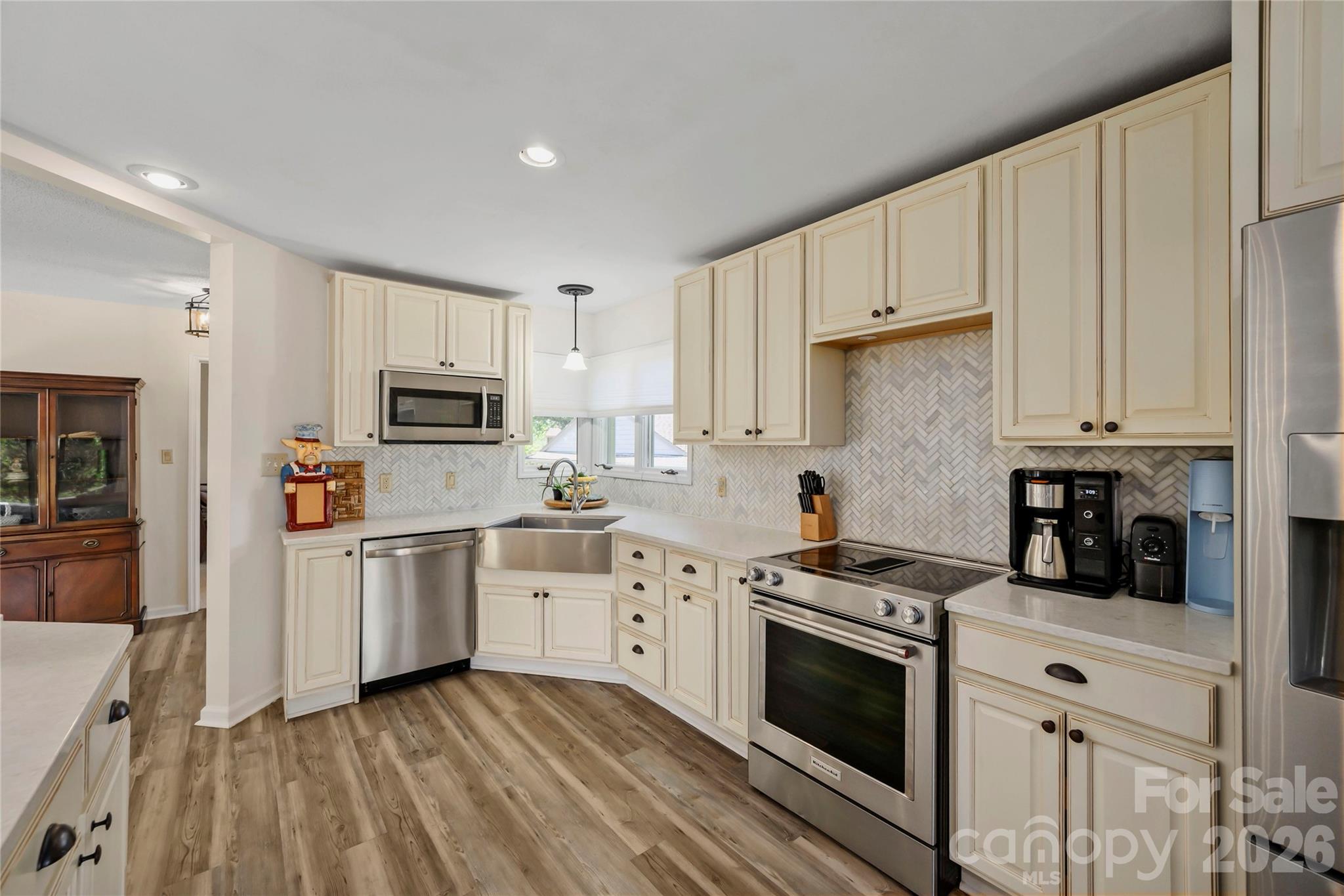 109 Clubwood Court — Asheville