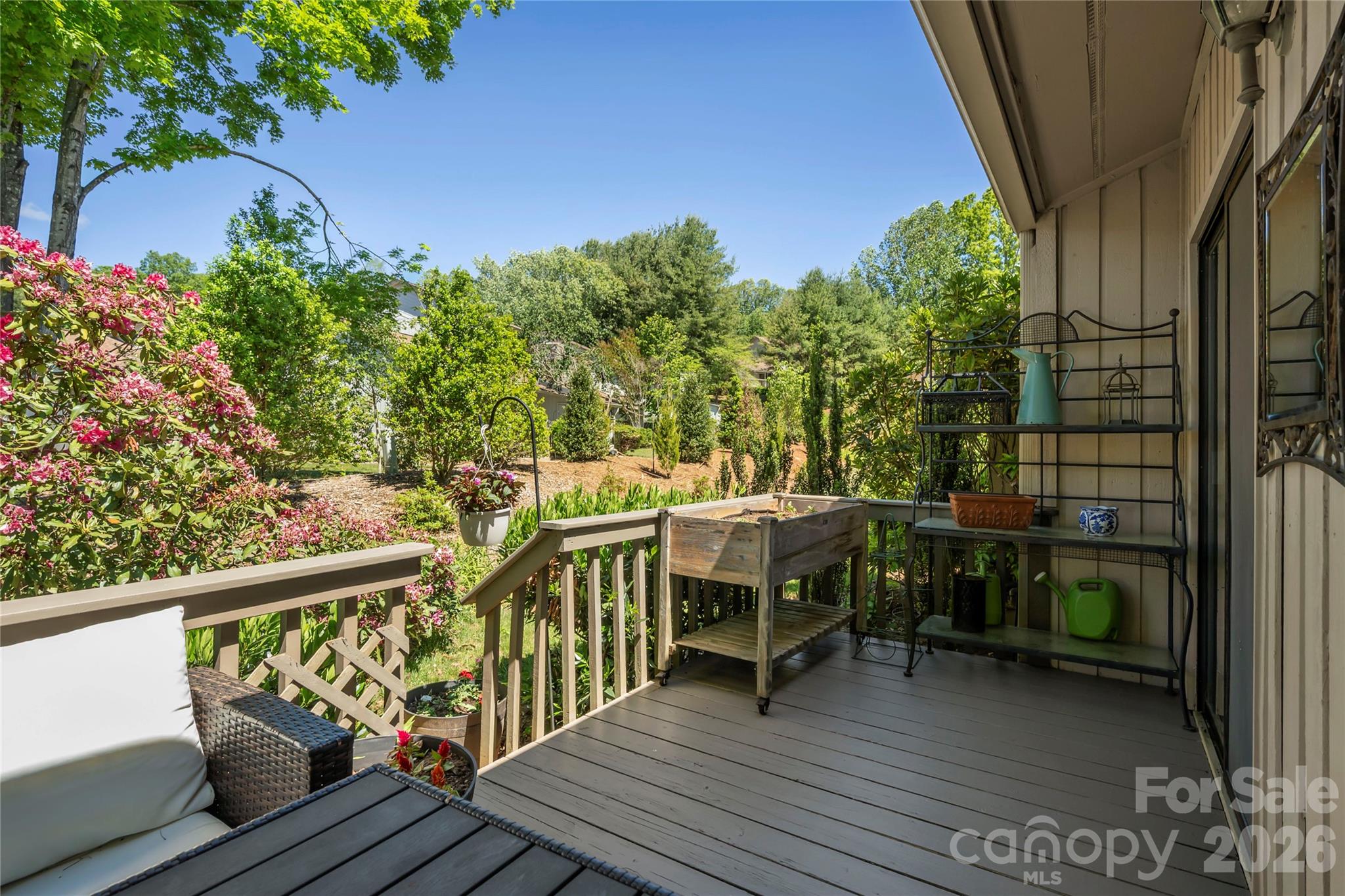 109 Clubwood Court — Asheville
