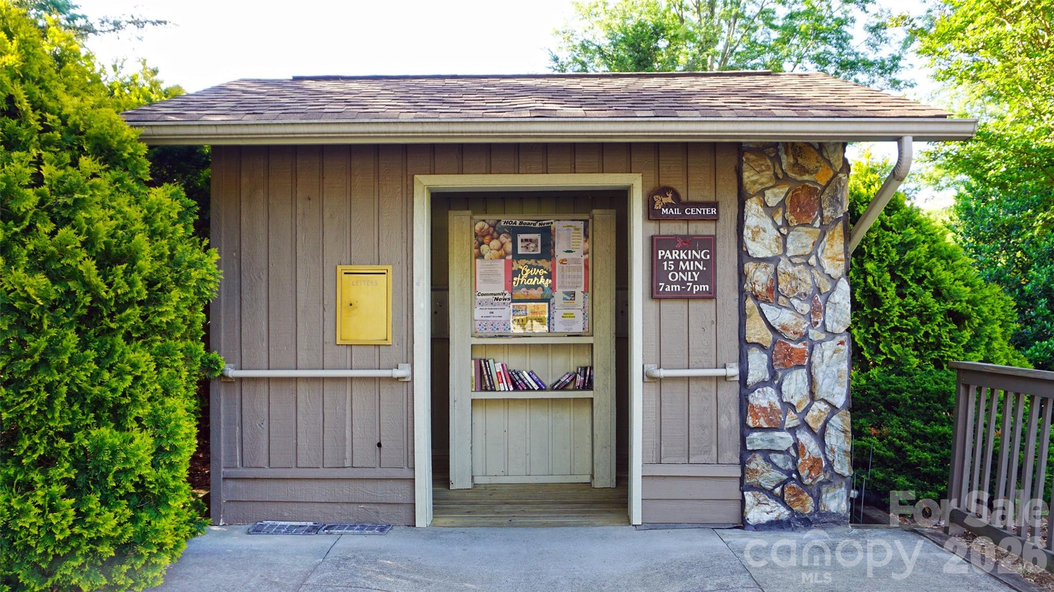 109 Clubwood Court — Asheville
