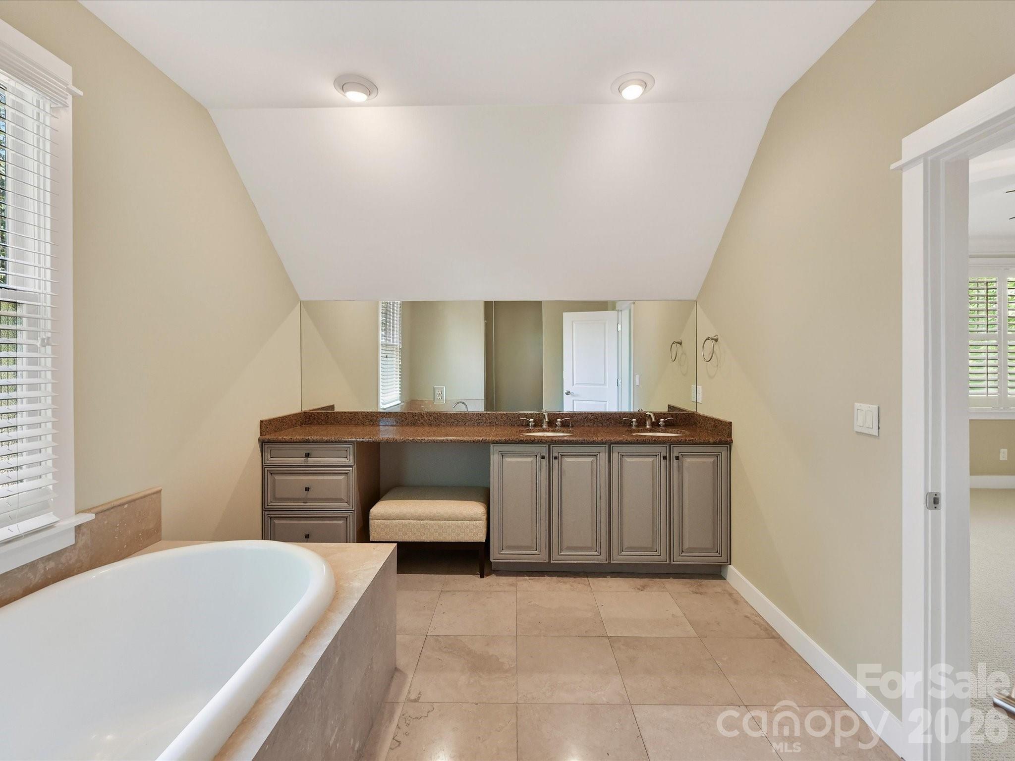 514 Magnolia Avenue — Charlotte