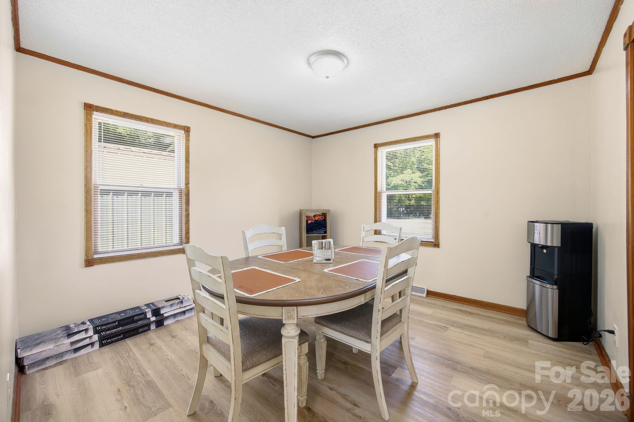 234 Oak Lane — Oakboro