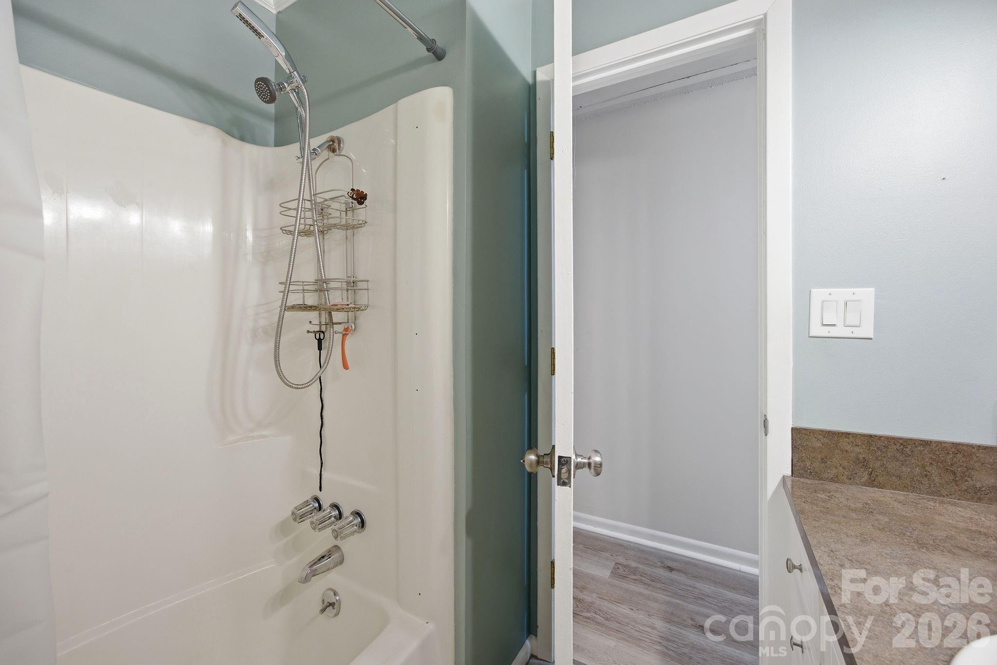 234 Oak Lane — Oakboro