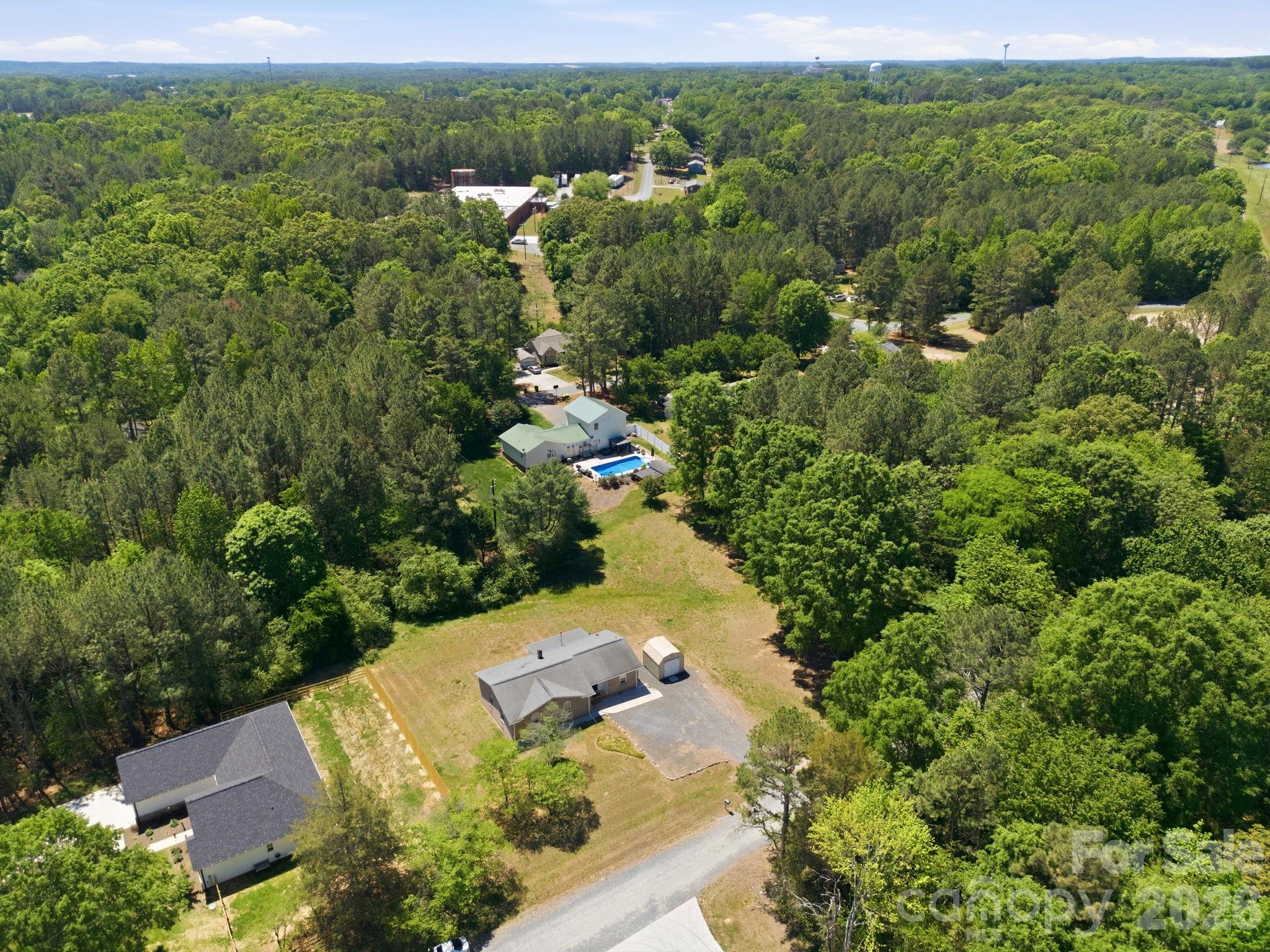 234 Oak Lane — Oakboro