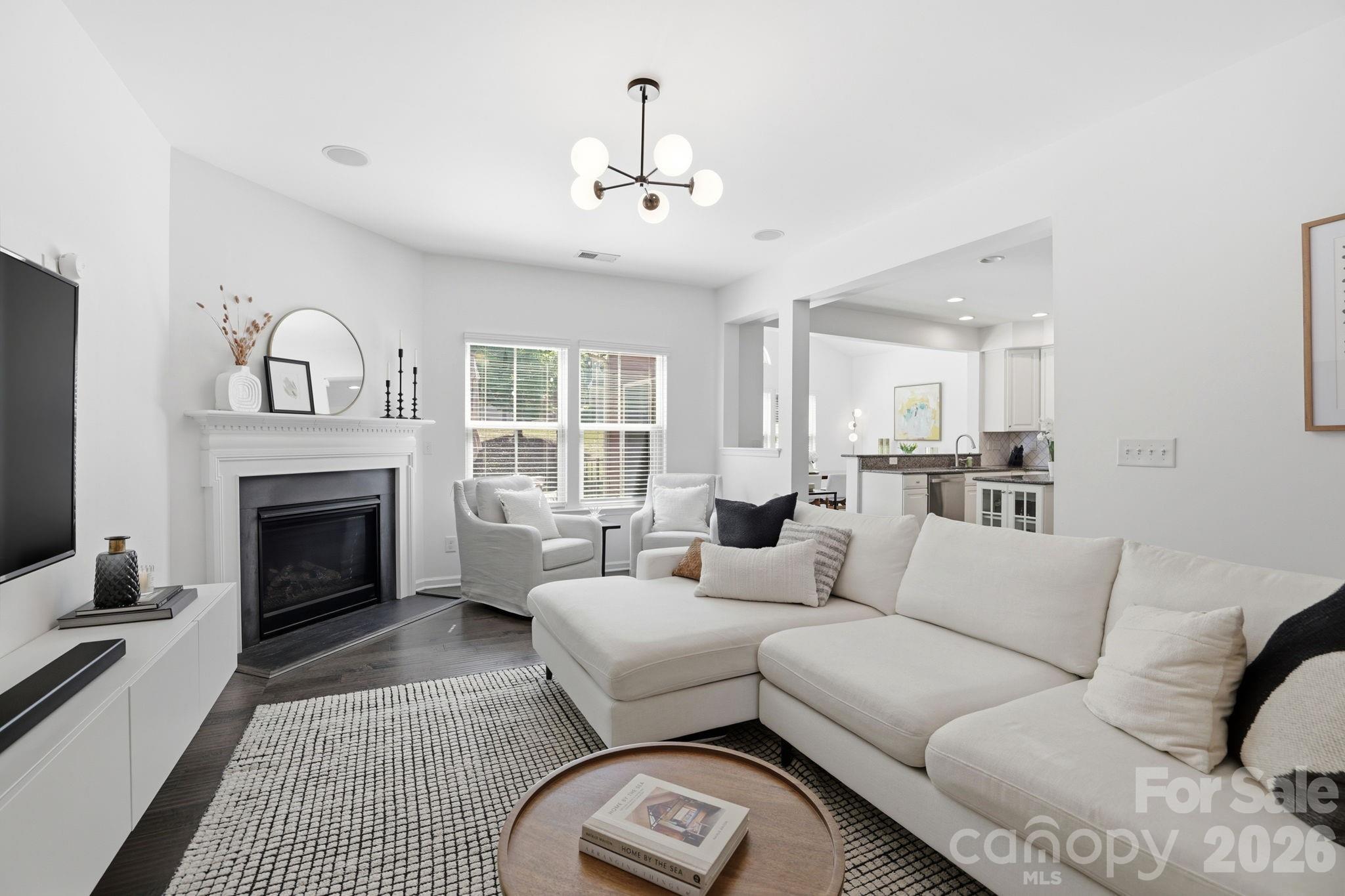 1819 Fleetwood Drive — Charlotte