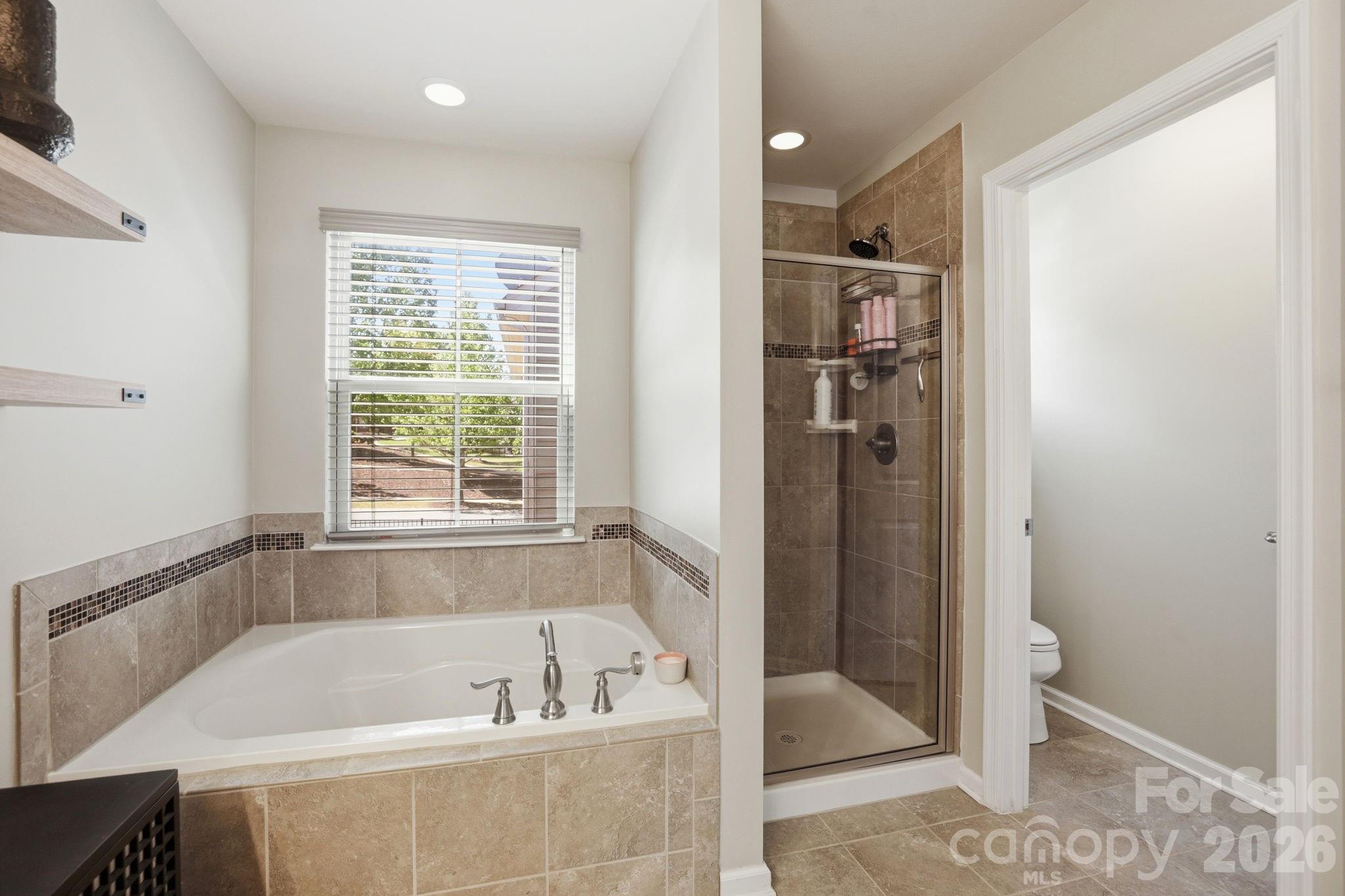 1819 Fleetwood Drive — Charlotte
