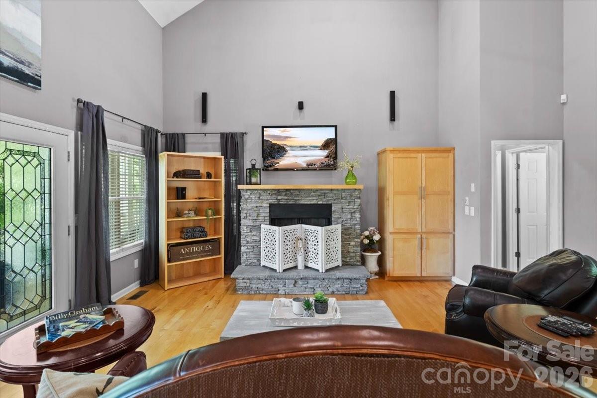 1307 Golf Course Road — Old Fort