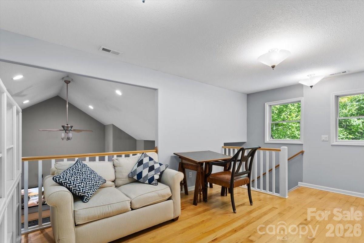 1307 Golf Course Road — Old Fort