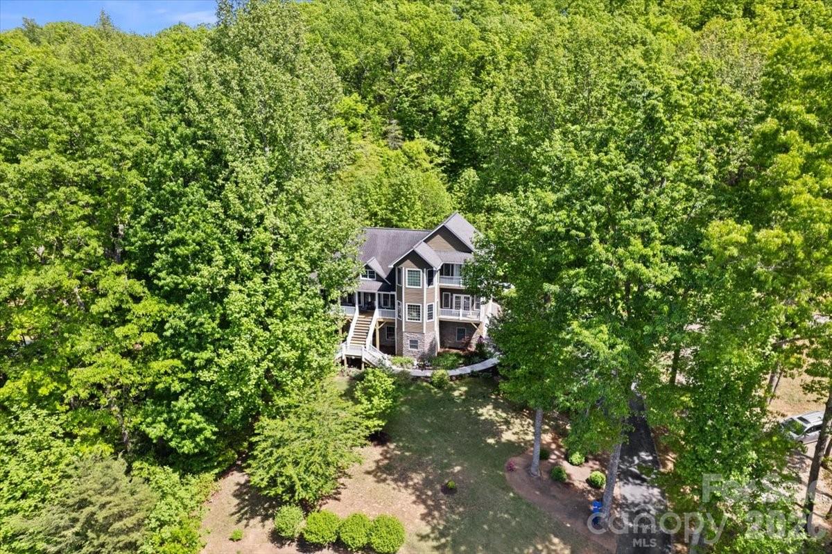 1307 Golf Course Road — Old Fort