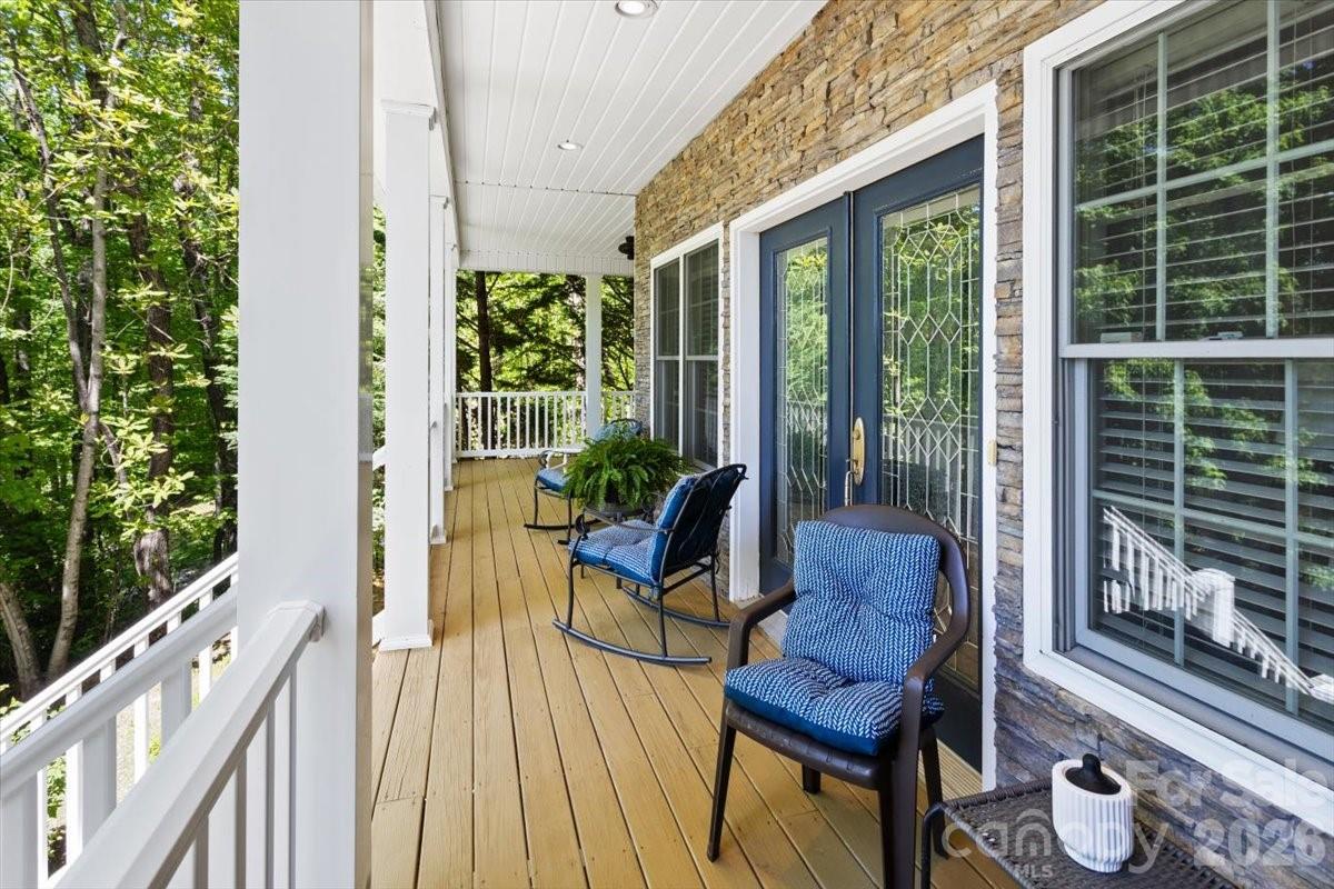 1307 Golf Course Road — Old Fort