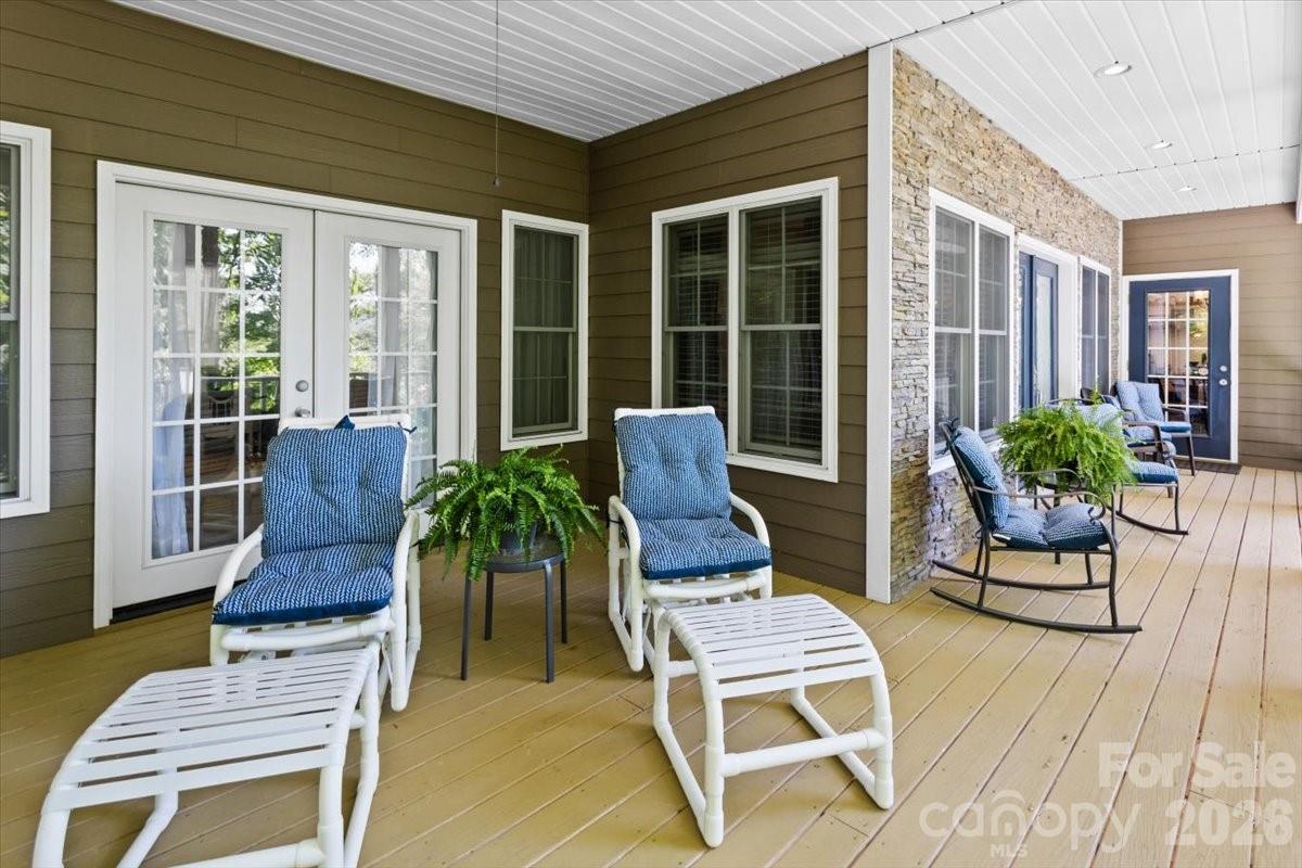 1307 Golf Course Road — Old Fort