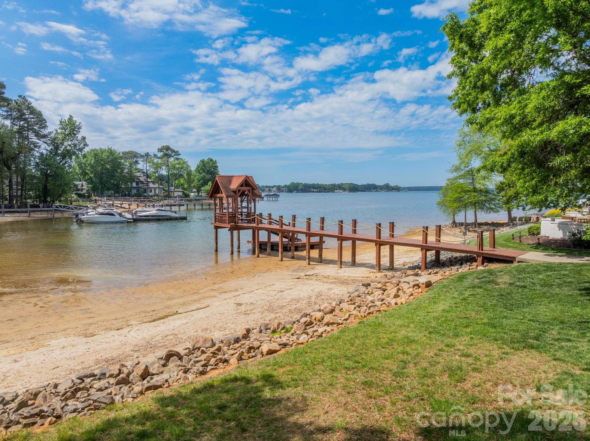 17919 Kings Point Drive #C — Cornelius