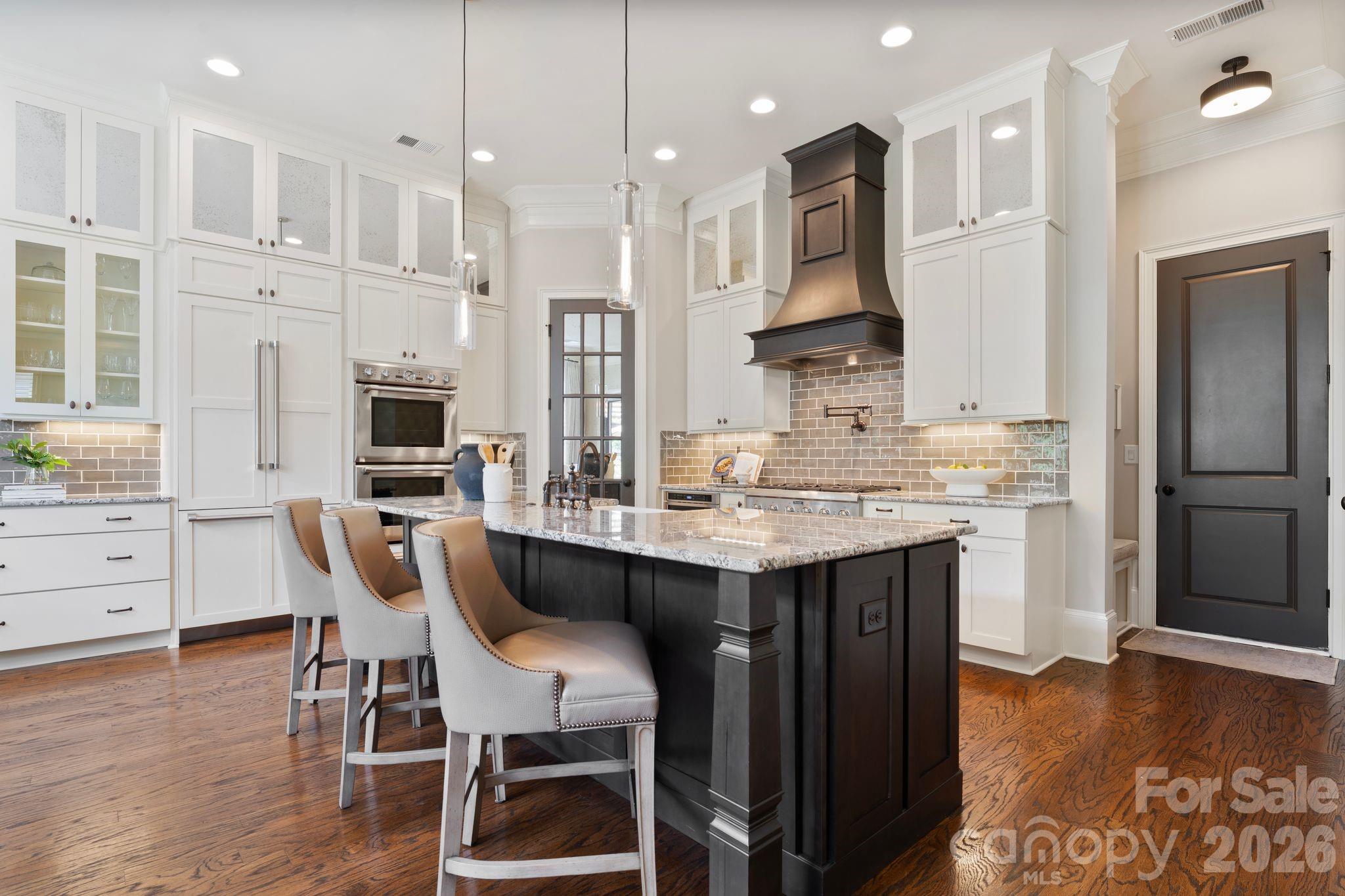 4315 Calvet Court — Charlotte