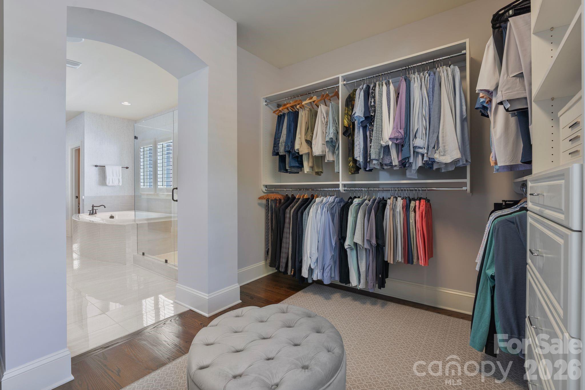 4315 Calvet Court — Charlotte