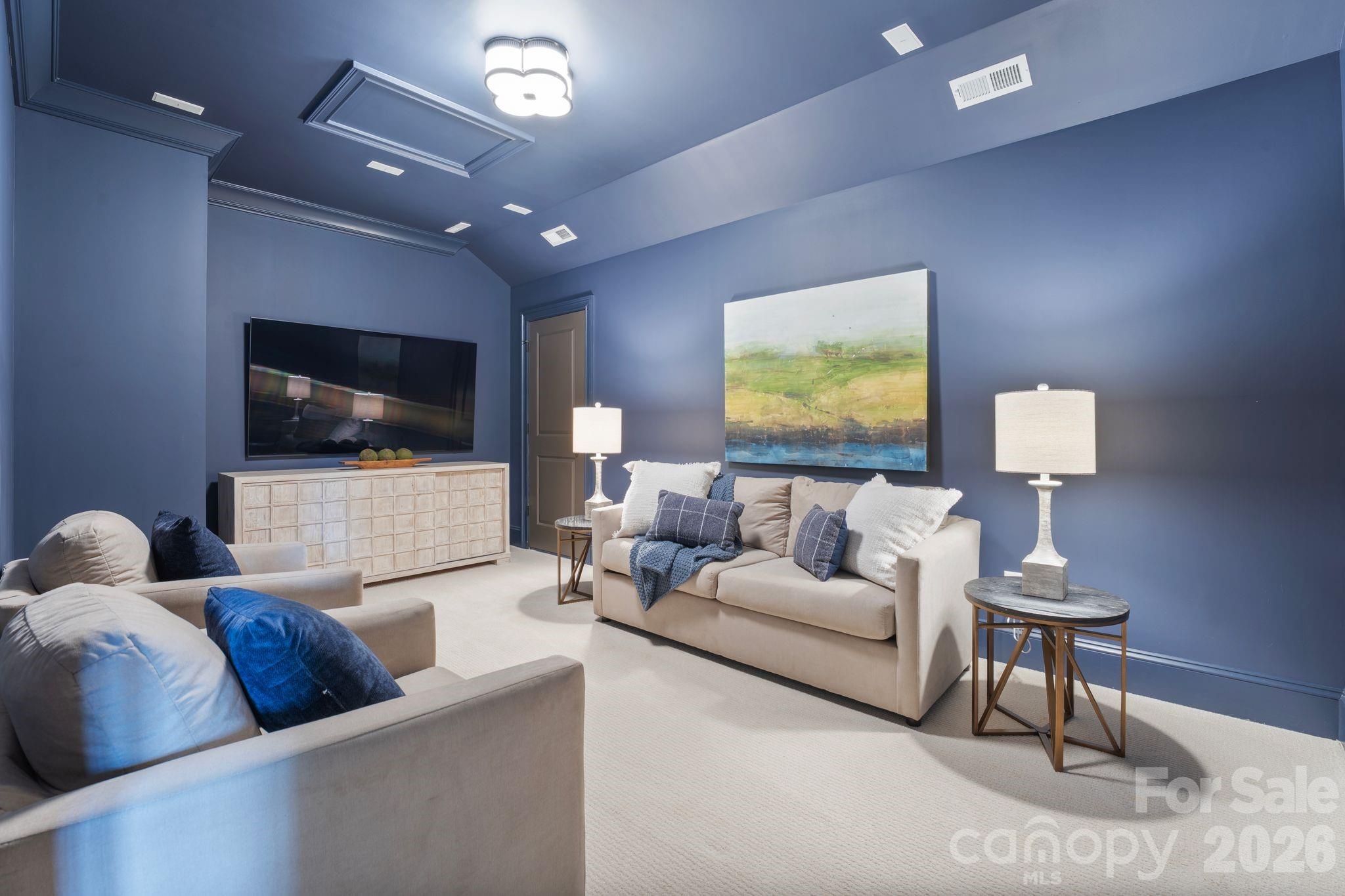 4315 Calvet Court — Charlotte