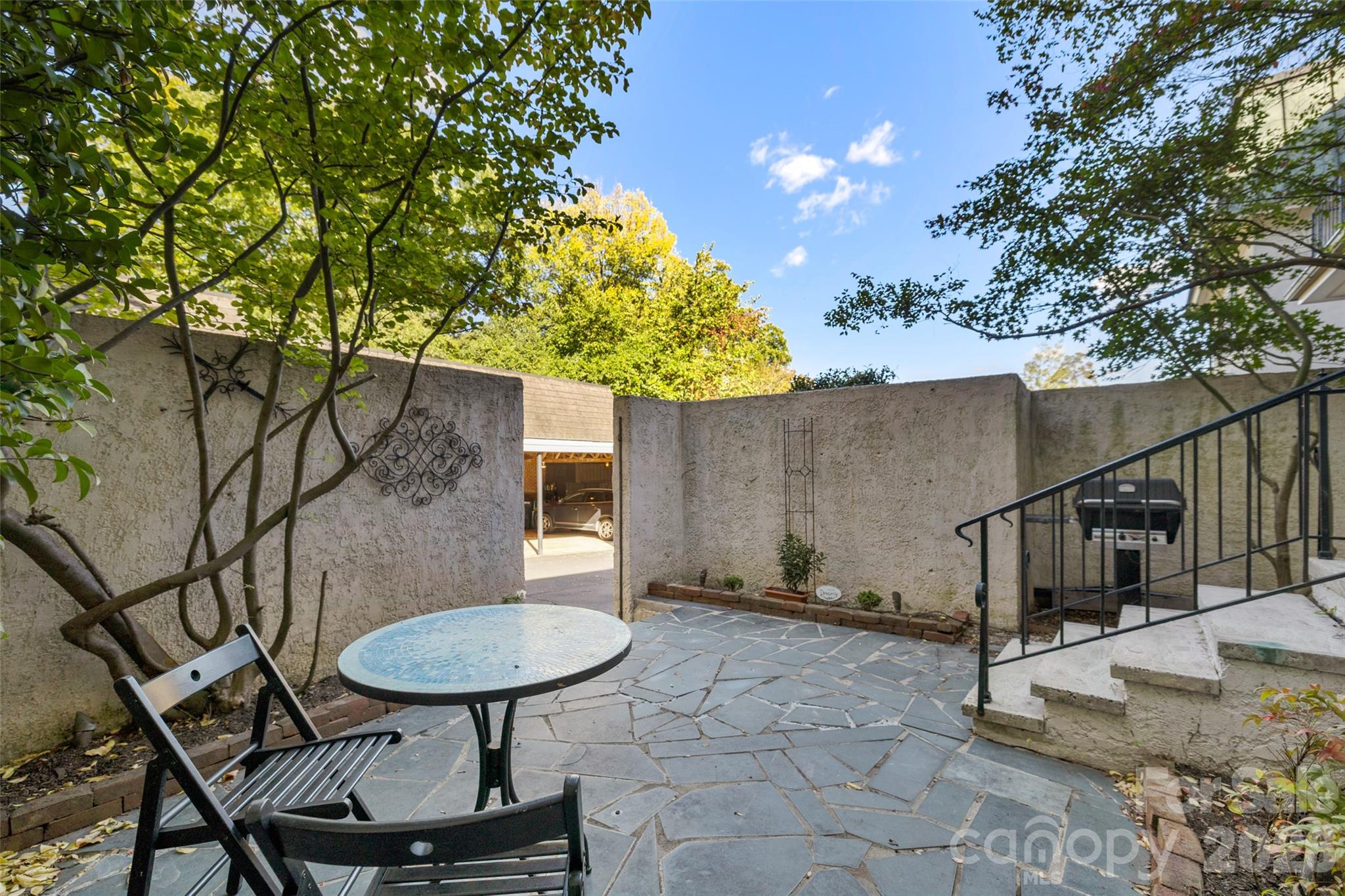 153 Perrin Place #153 — Charlotte