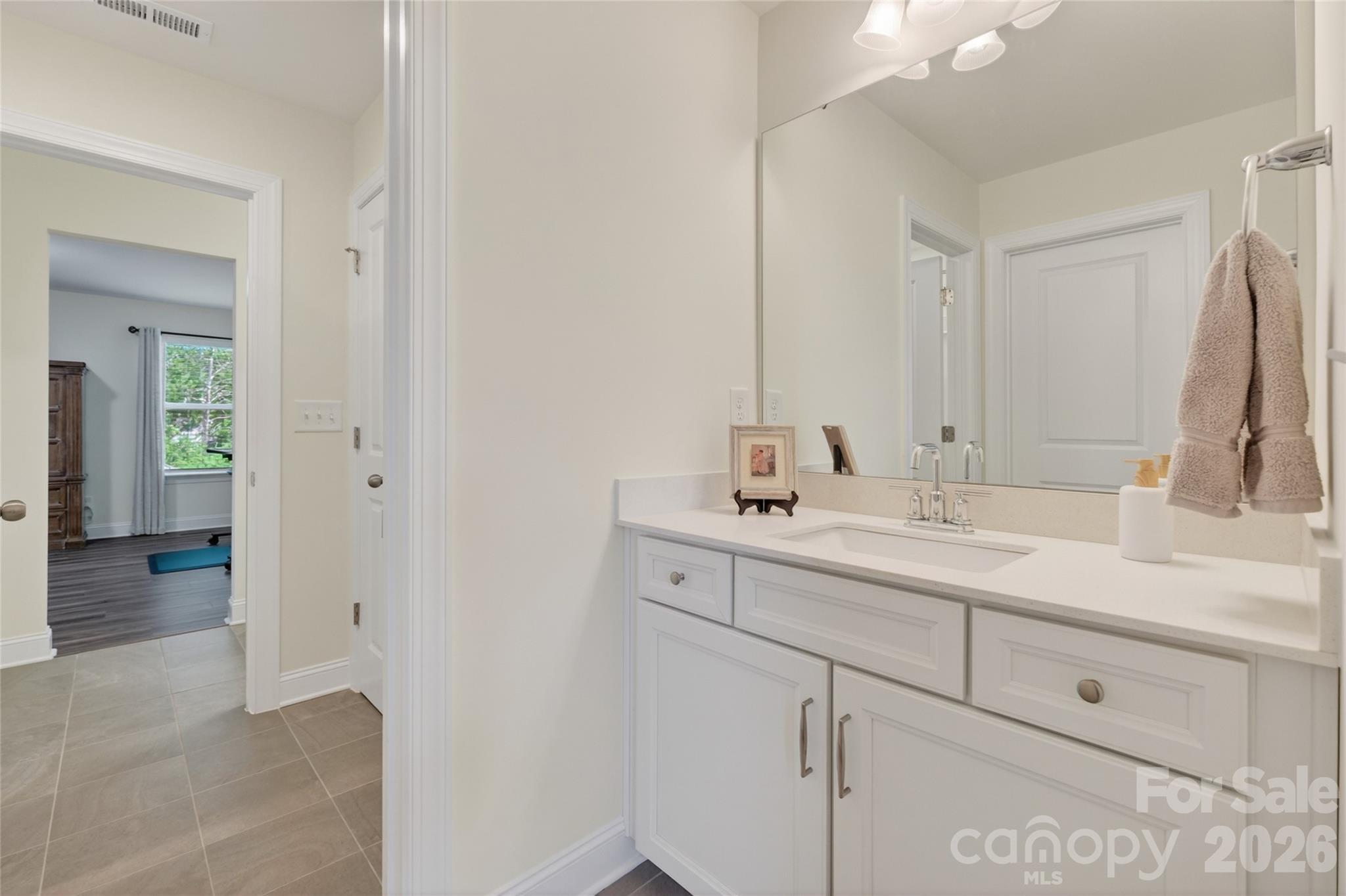 3881 Center Place Drive — Harrisburg