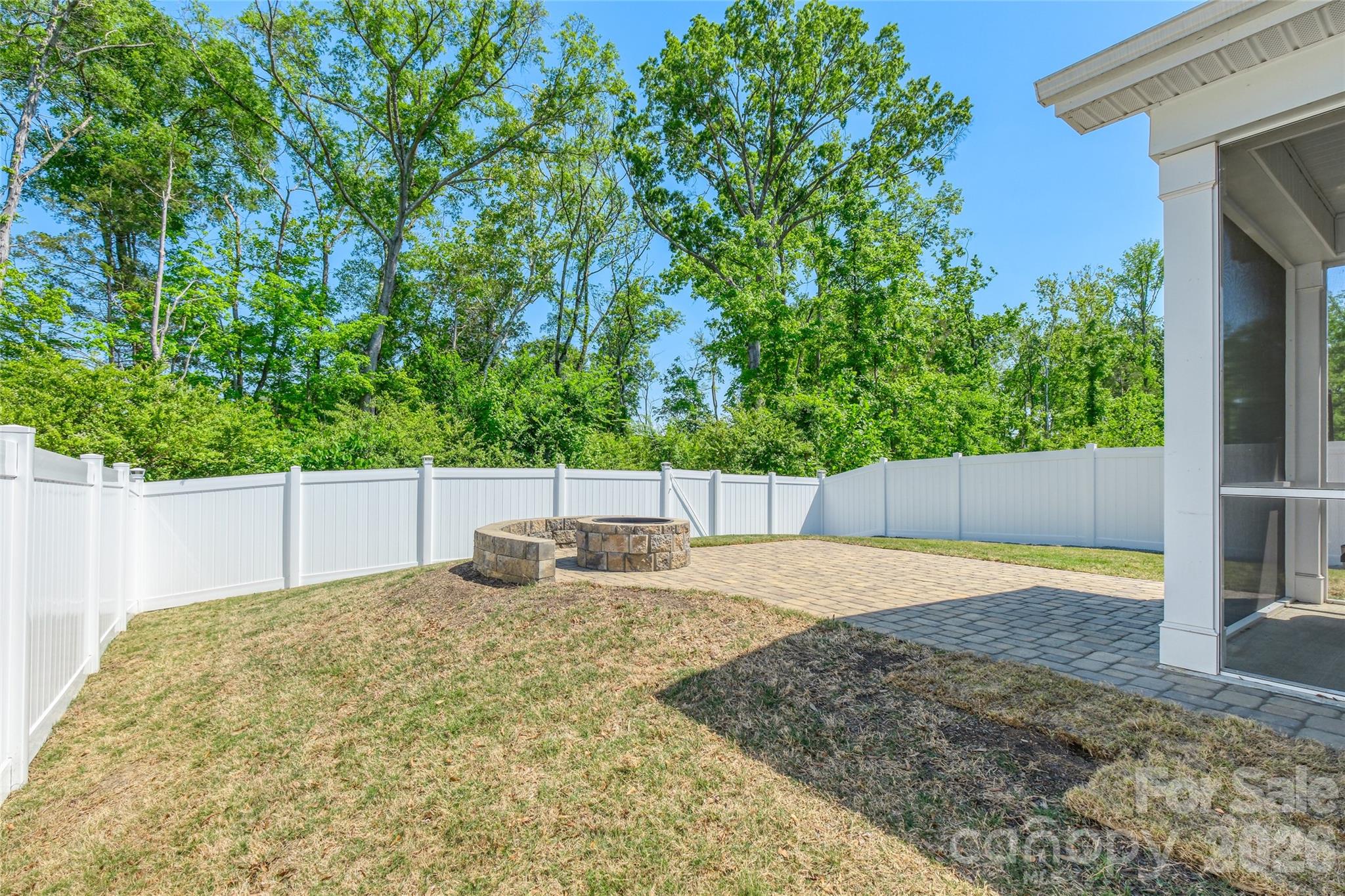 3881 Center Place Drive — Harrisburg