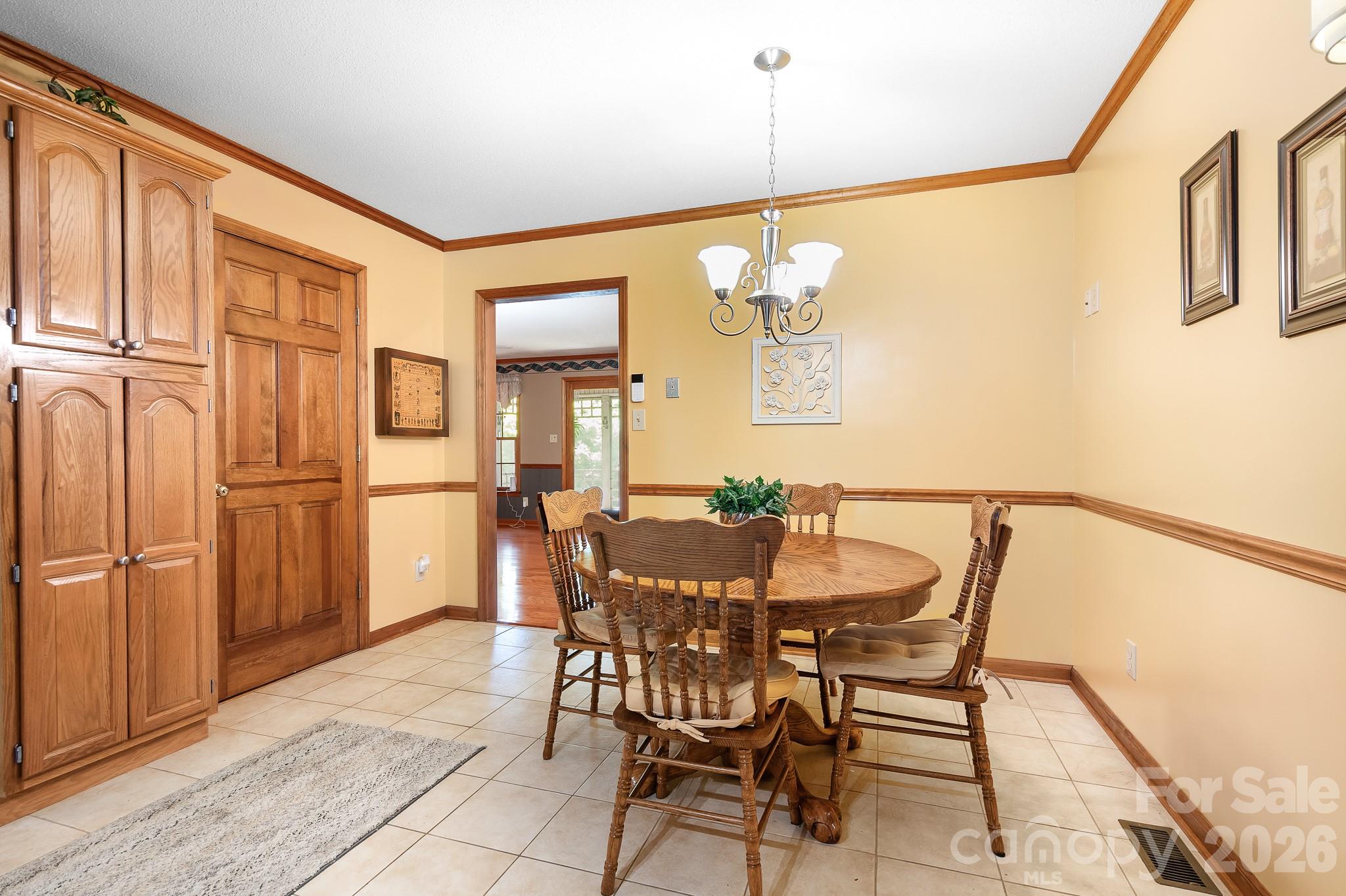 2111 Wayles Court — Gastonia