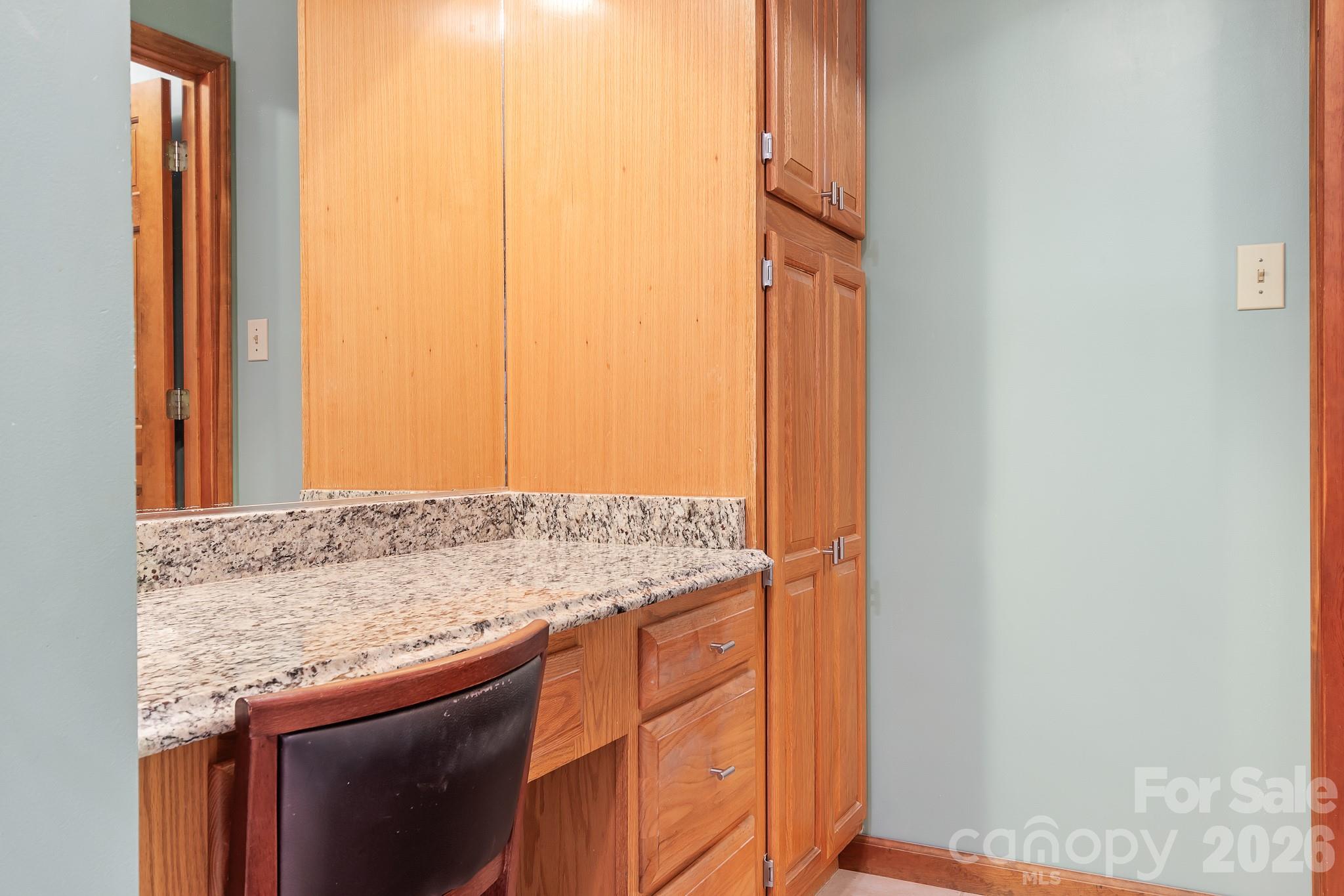 2111 Wayles Court — Gastonia