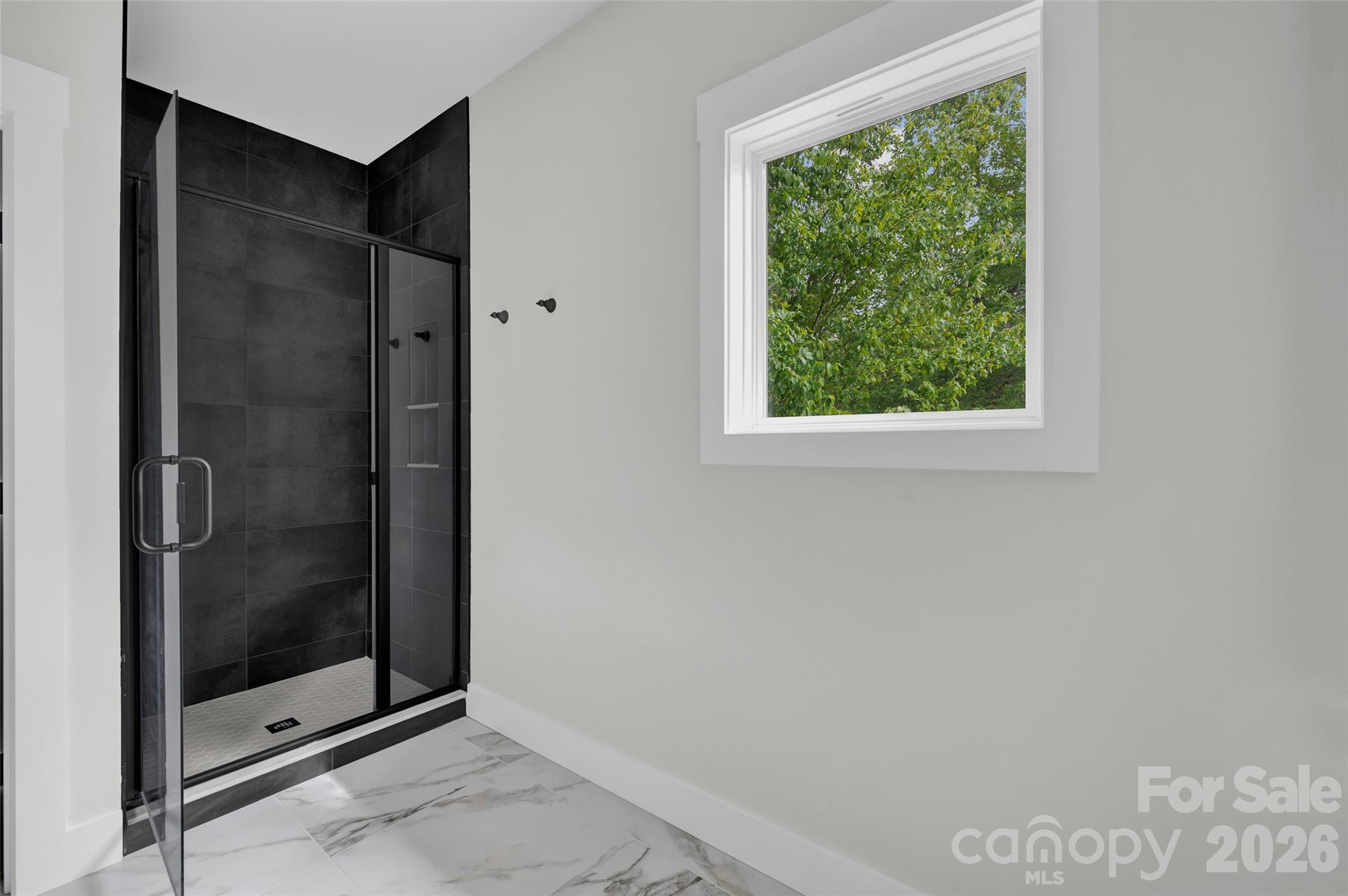 906 4th Street NE — Conover