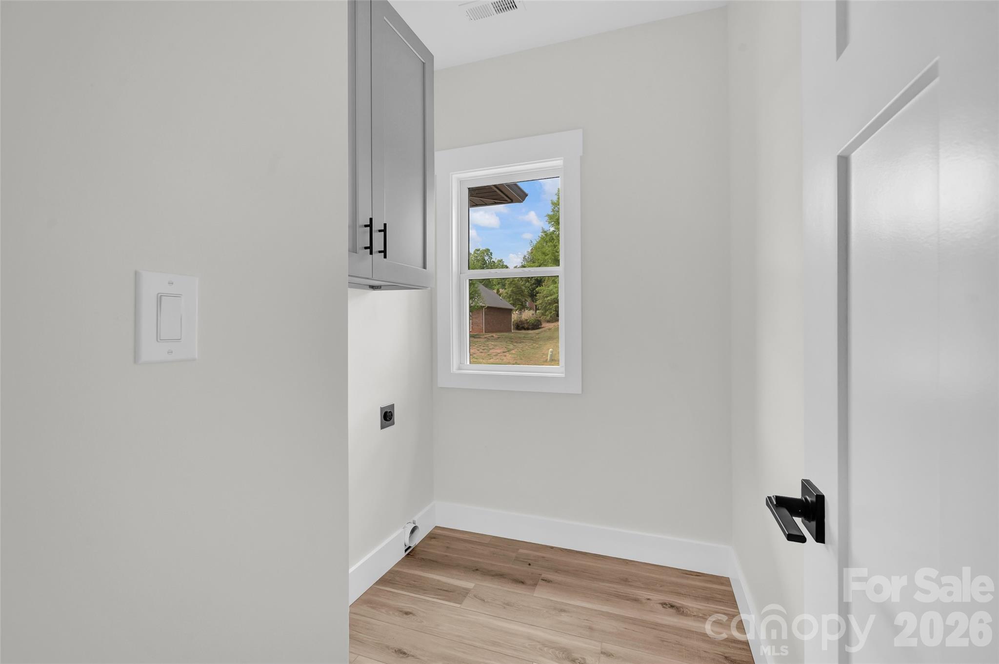 906 4th Street NE — Conover