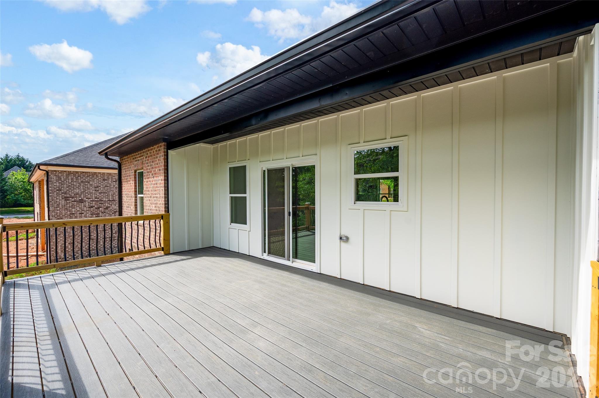 906 4th Street NE — Conover