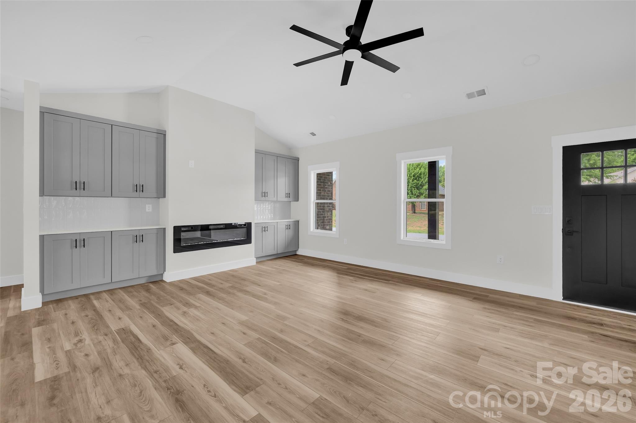 906 4th Street NE — Conover