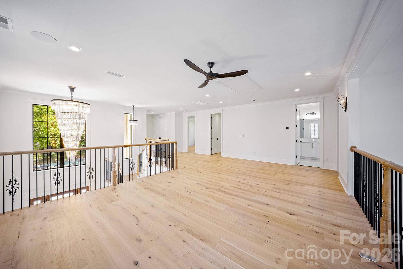 2541 Shenandoah Avenue — Charlotte