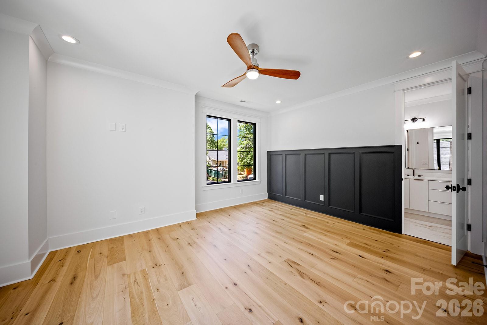 2541 Shenandoah Avenue — Charlotte