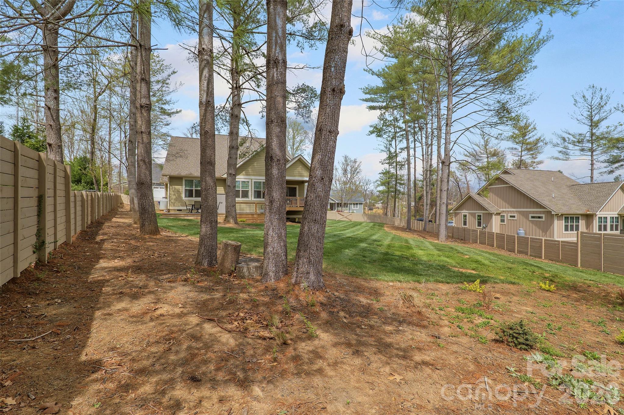 21 Wood Path Lane — Arden