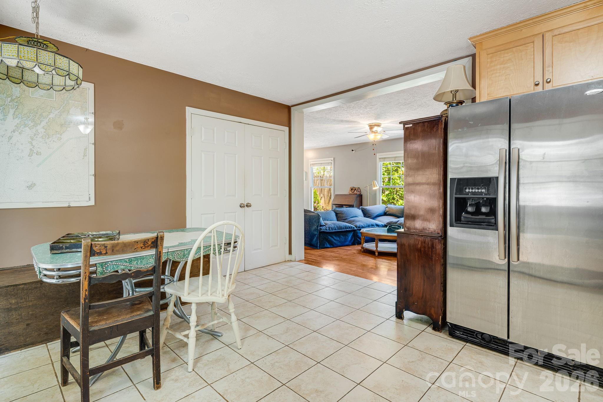 218 Appalachian Way — Asheville