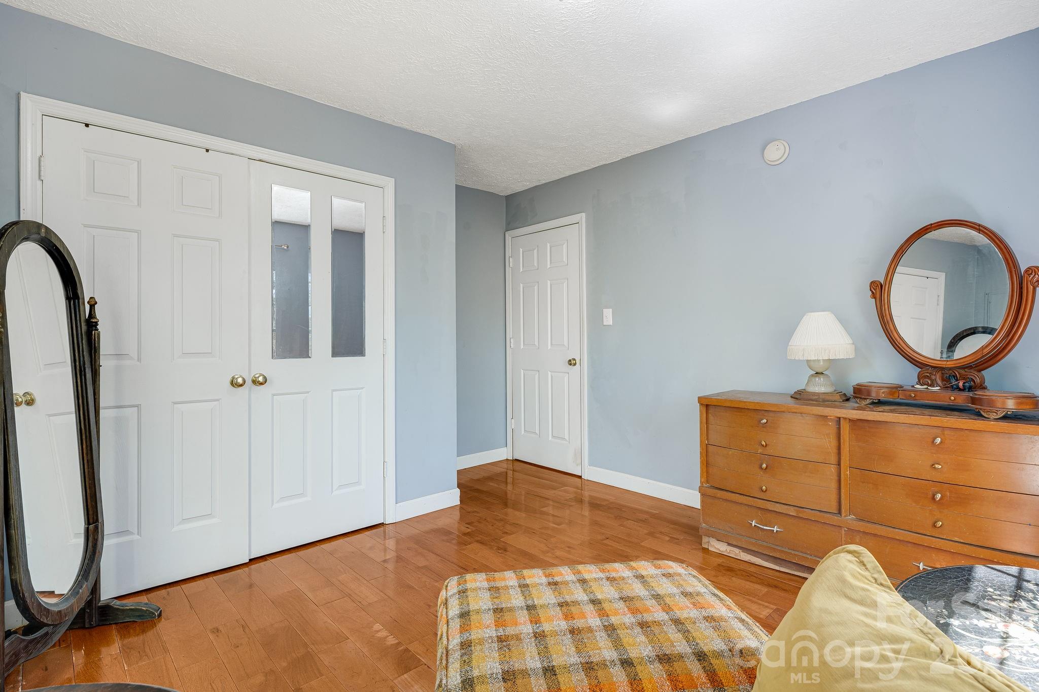 218 Appalachian Way — Asheville